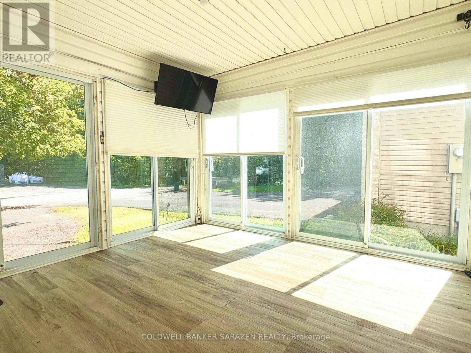 Upper Level - 900 Scott-dupuis Way Property Photo 18