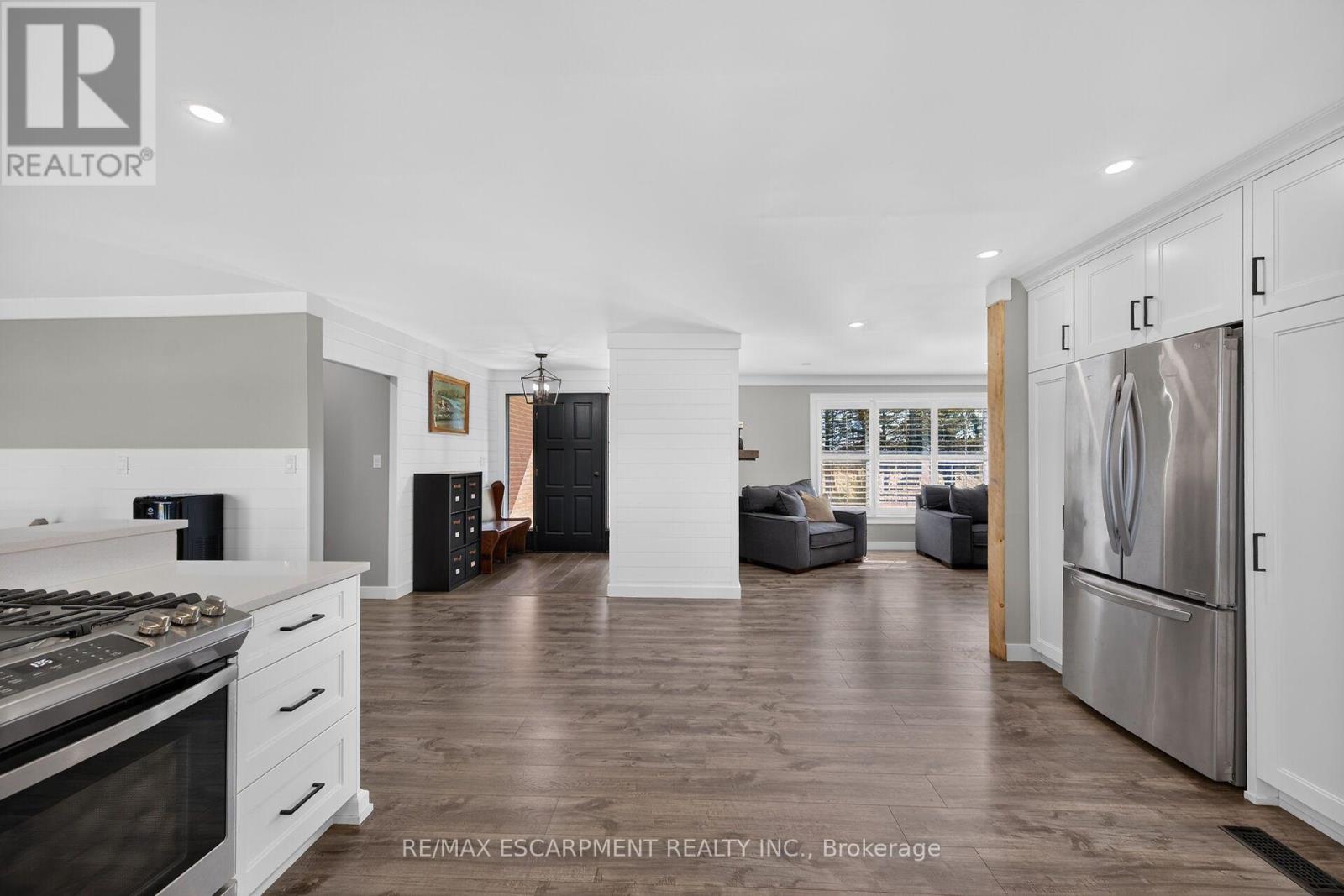 6128 Highway 3 Property Photo 11
