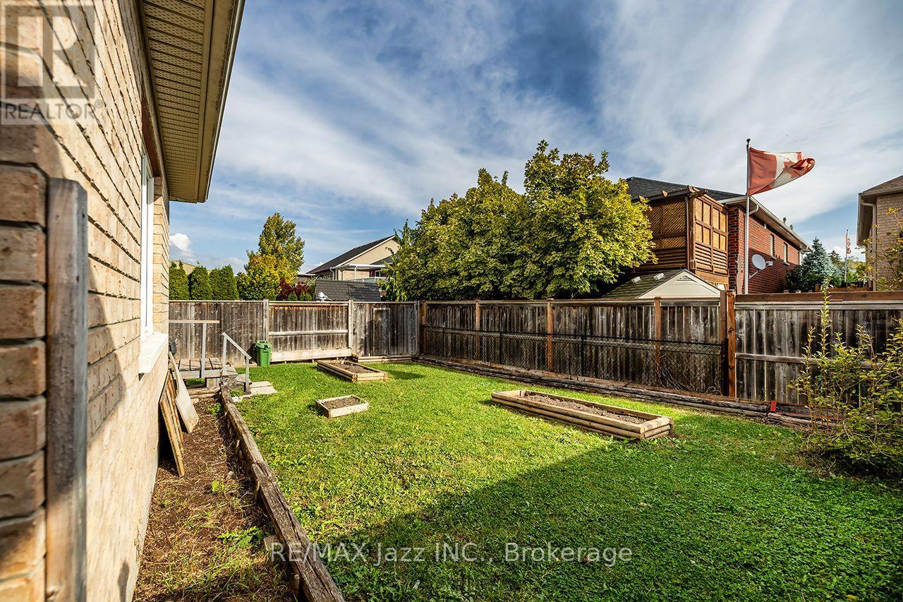 10 Milner Court Property Photo 26