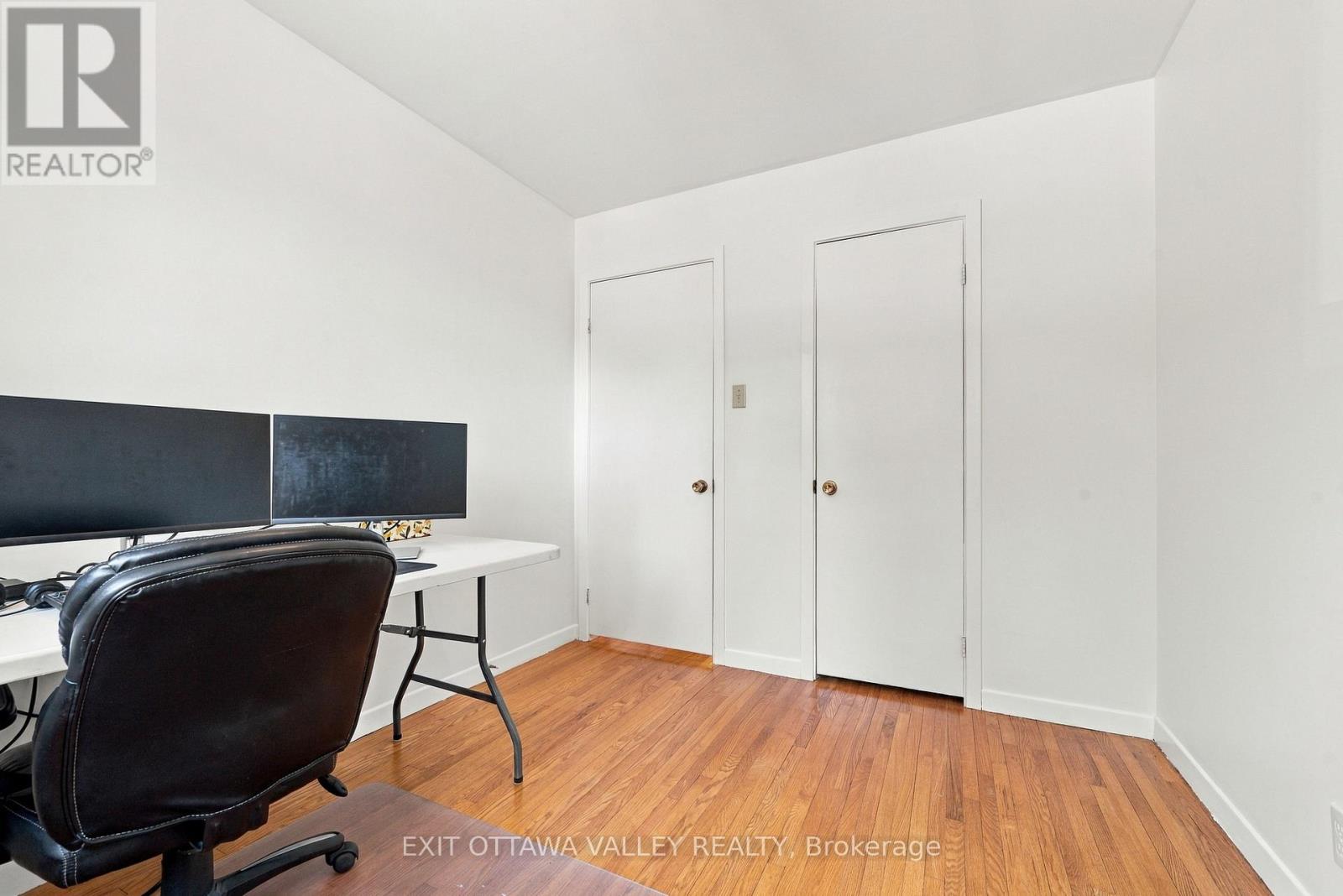 6 Sumac Court Property Photo 24