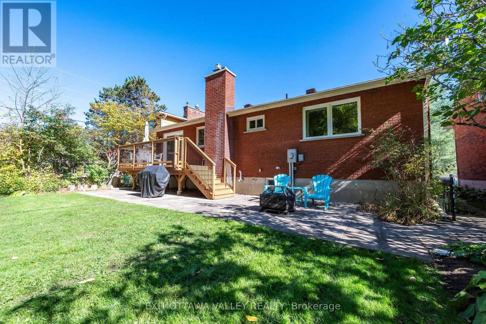 6 Sumac Court Property Photo 39