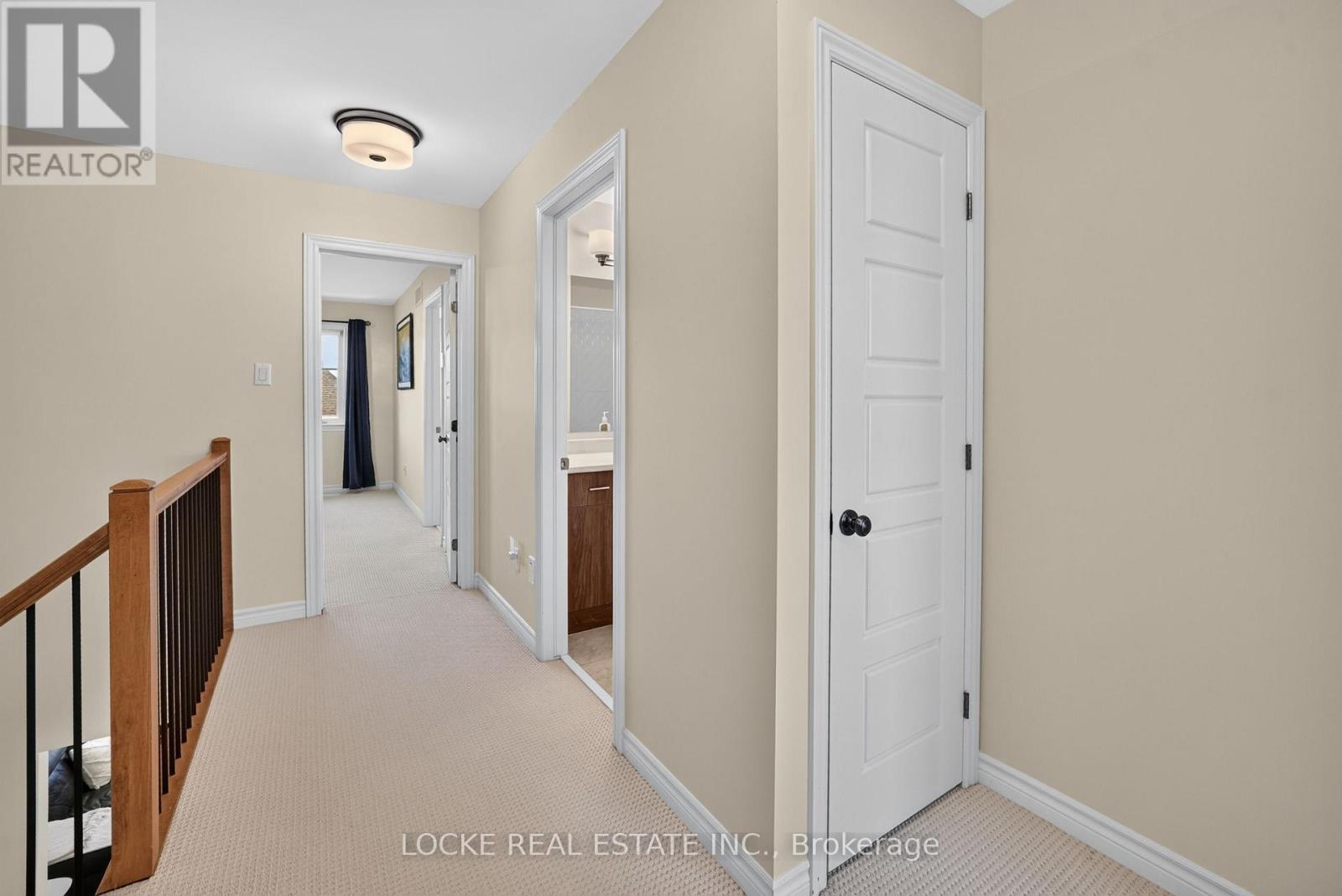 748 Cap Diamant Way Property Photo 15