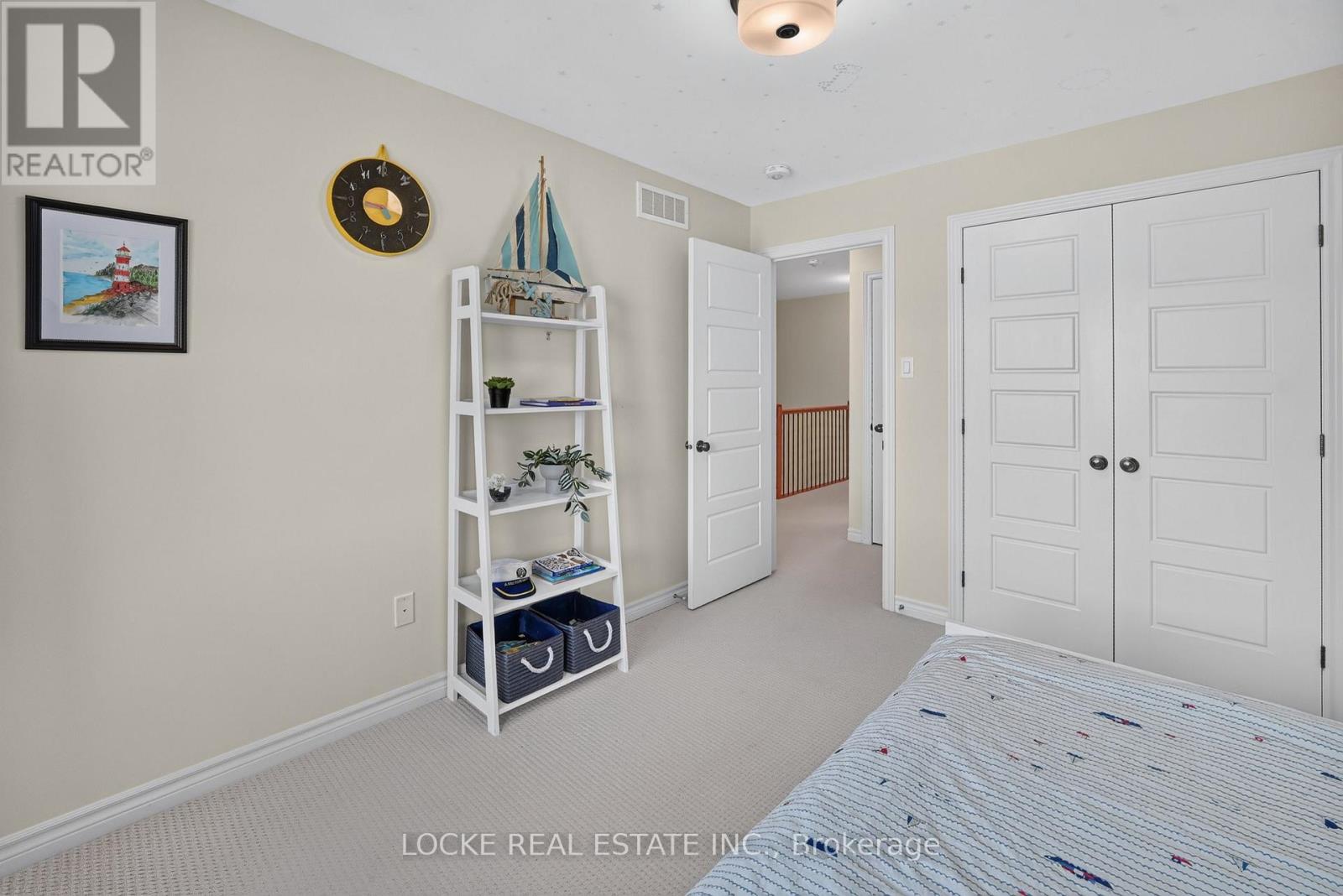 748 Cap Diamant Way Property Photo 25