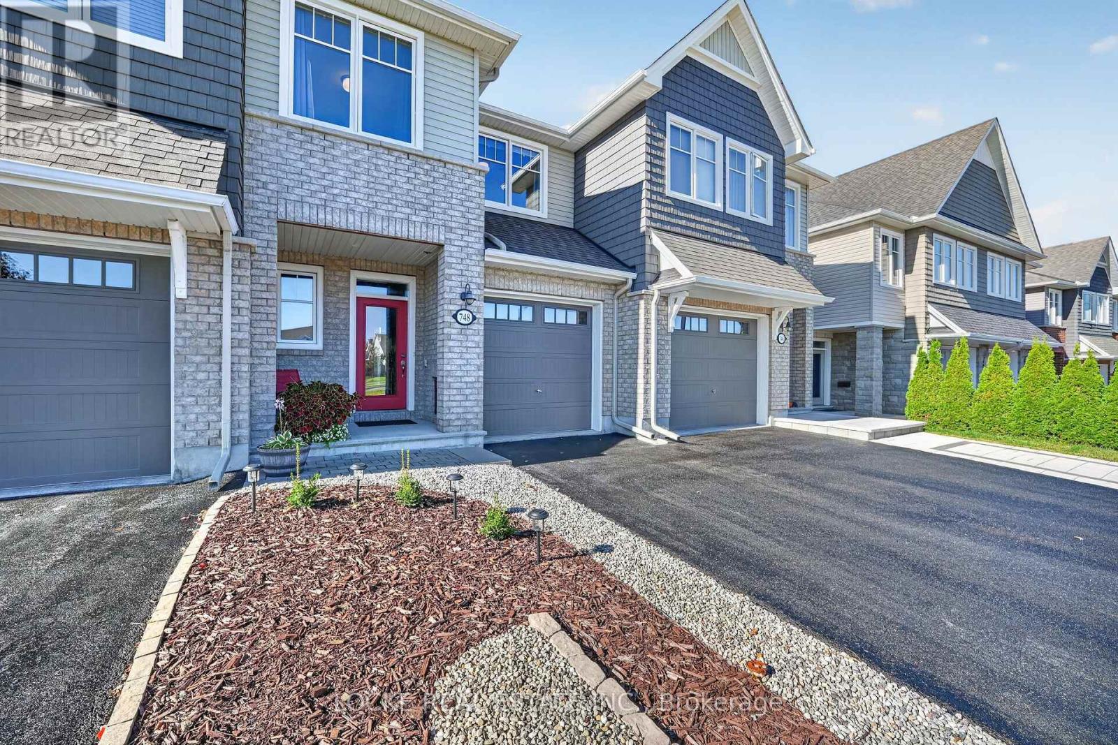 748 Cap Diamant Way Property Photo 48