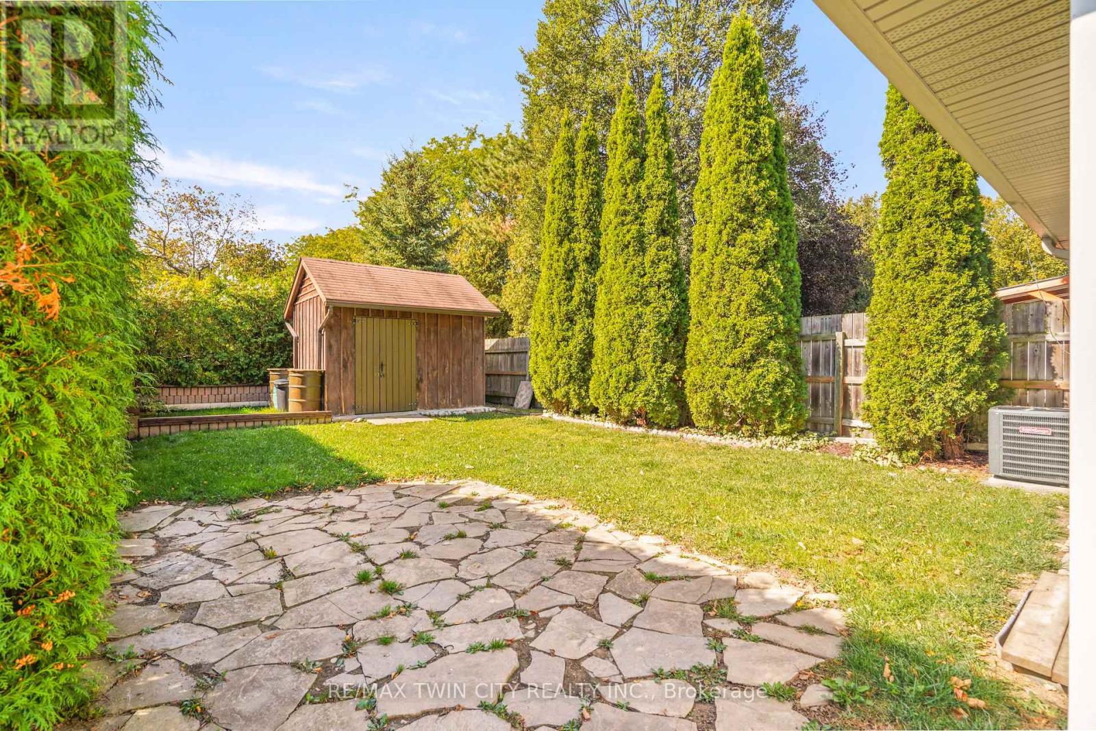 35 Ivanhoe Road Property Photo 36