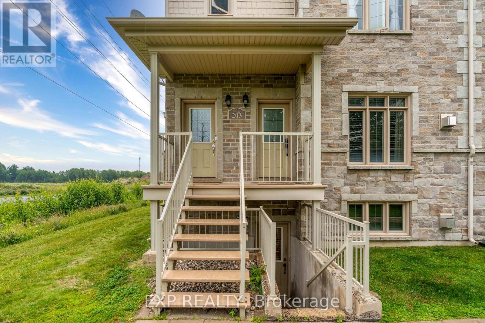 3 - 203 Bourdeau Boulevard Property Photo 2