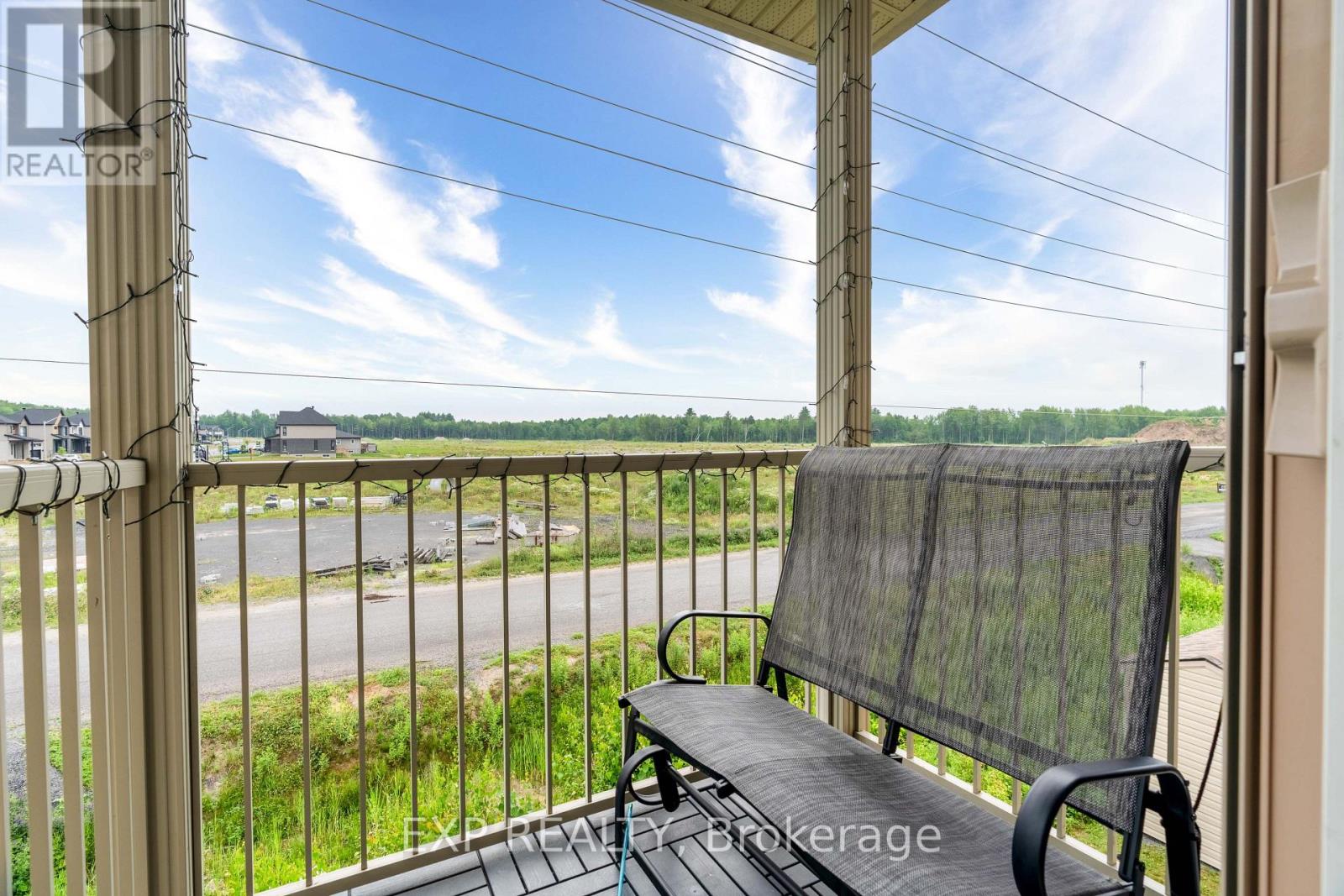 3 - 203 Bourdeau Boulevard Property Photo 10