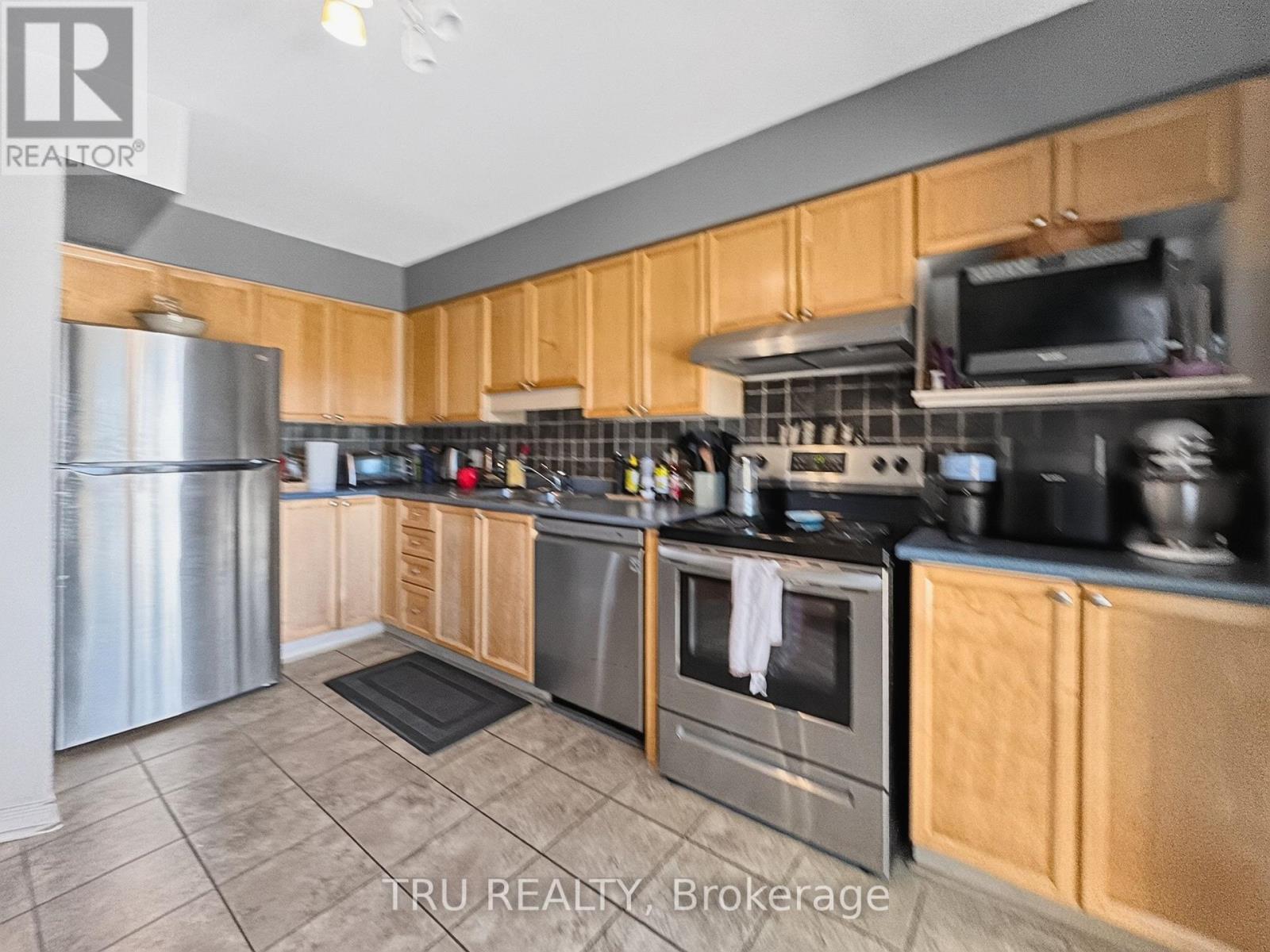 75 Silverlace Private Property Photo 14