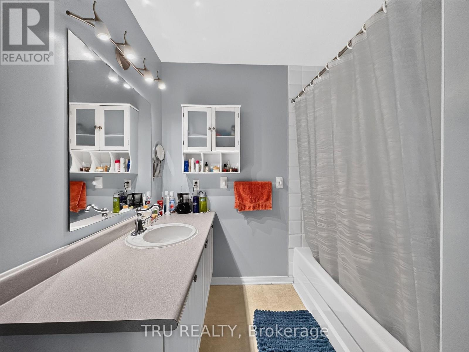 75 Silverlace Private Property Photo 20