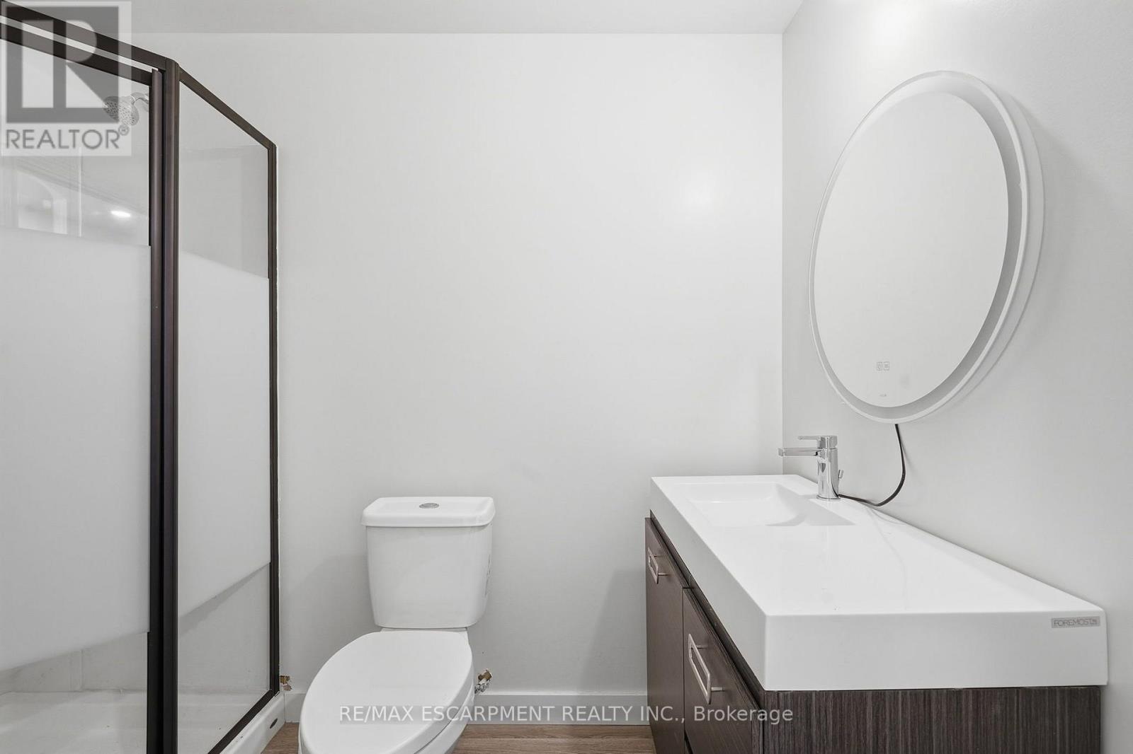 8 - 400 Stonehenge Drive Property Photo 33