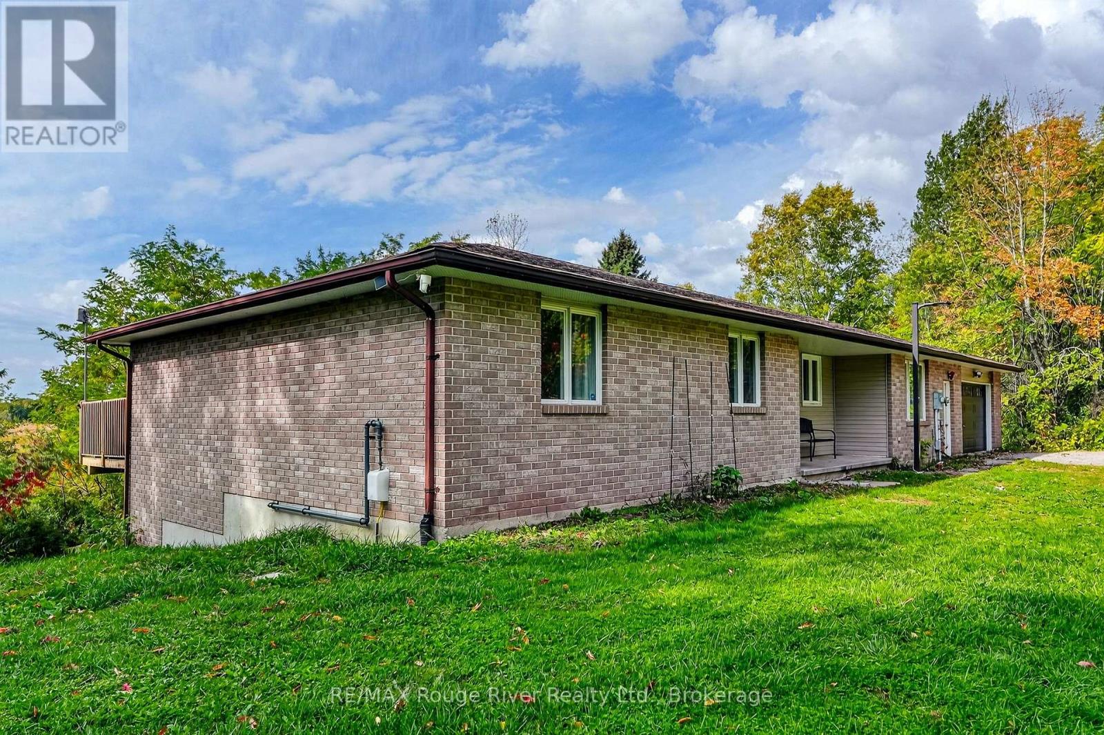 170 Cowie Road Property Photo 1