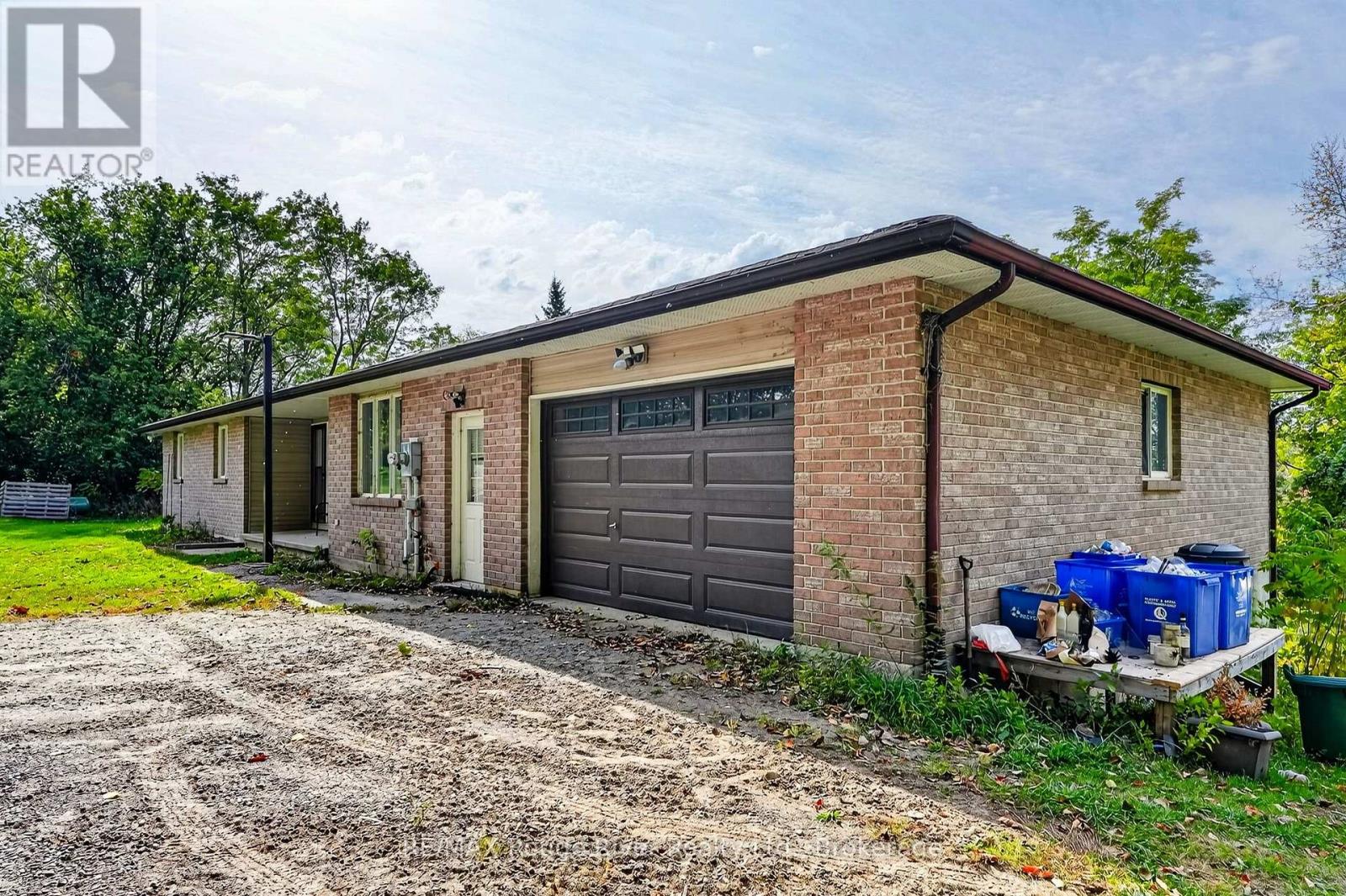 170 Cowie Road Property Photo 3