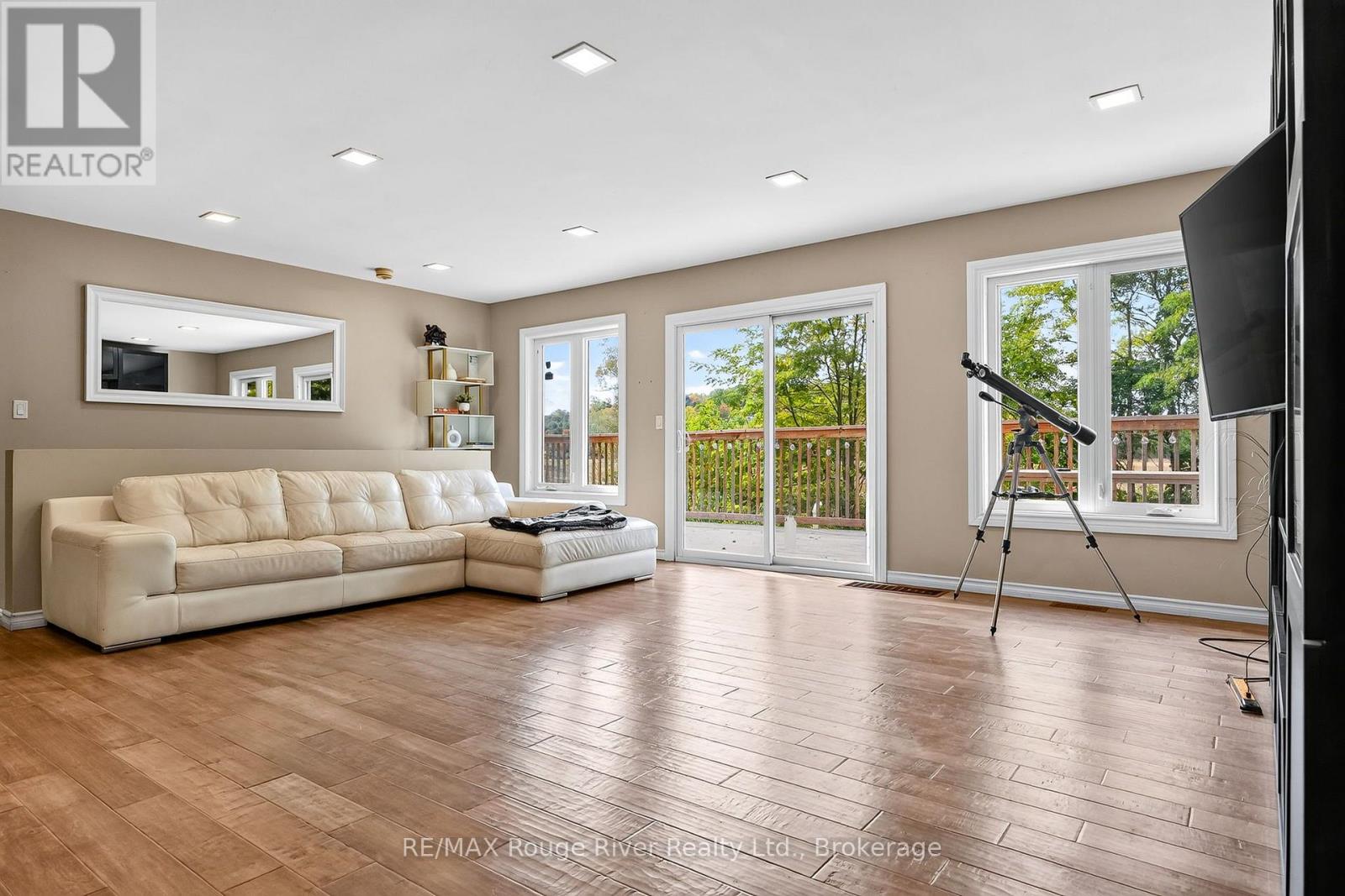 170 Cowie Road Property Photo 13