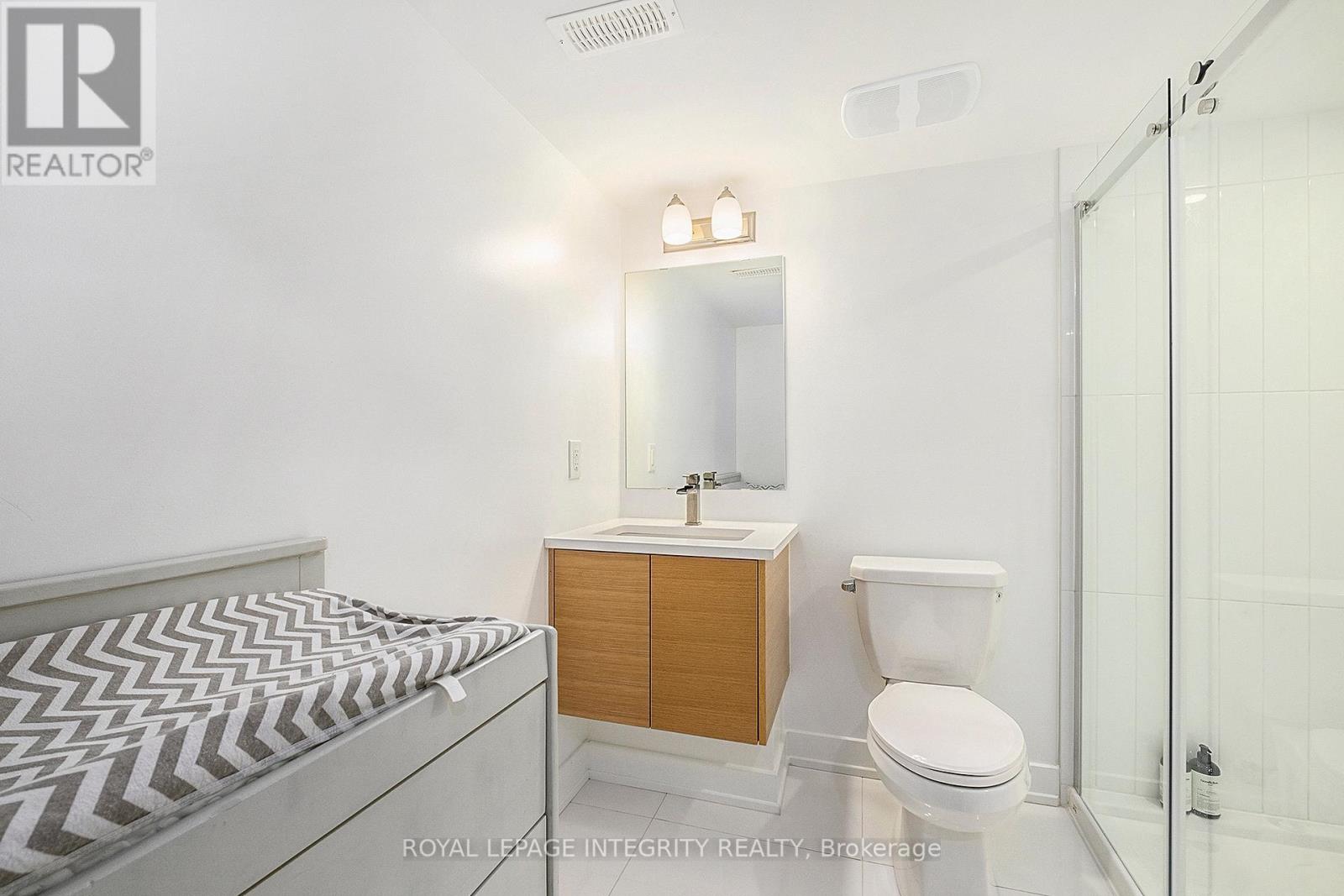 860 Solarium Avenue Property Photo 26
