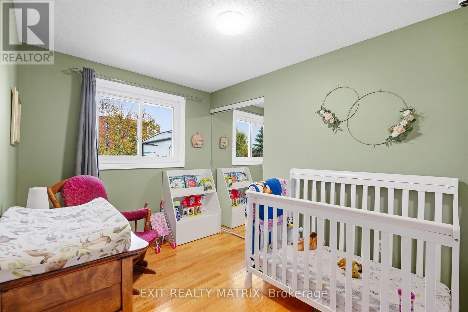 499 Gilles Street Property Photo 16