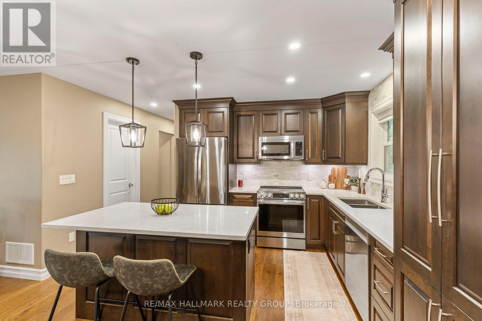 9167 Branch Road Property Photo 9