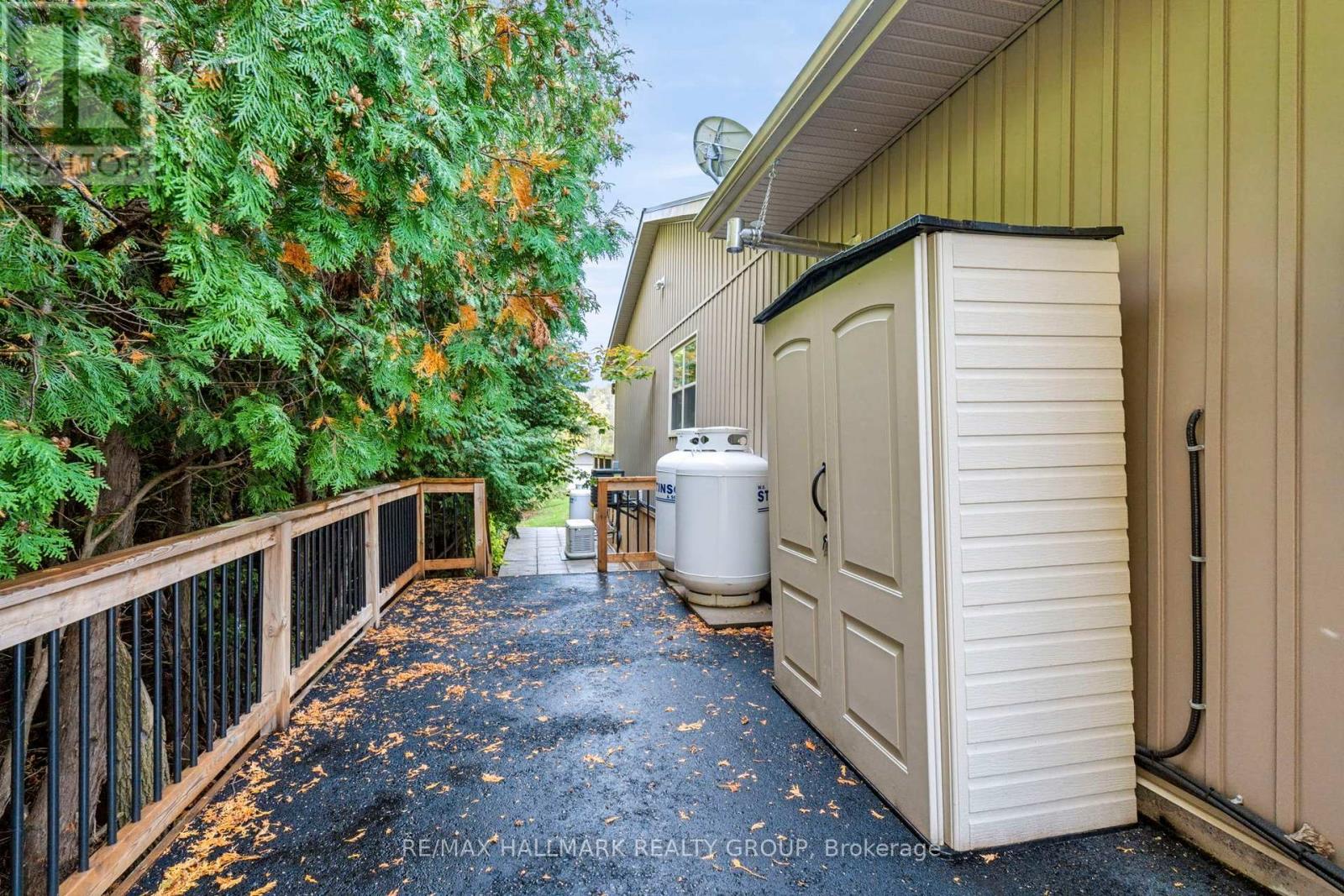 9167 Branch Road Property Photo 31