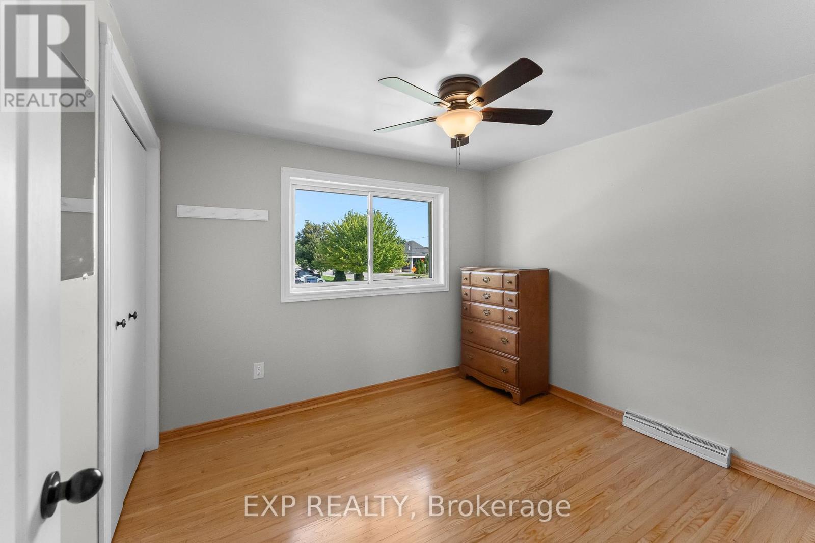 6246 Glengate Street Property Photo 22