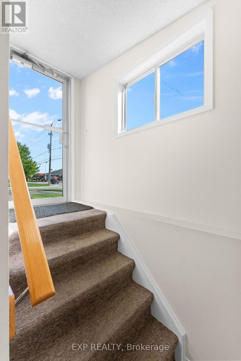 6246 Glengate Street Property Photo 33