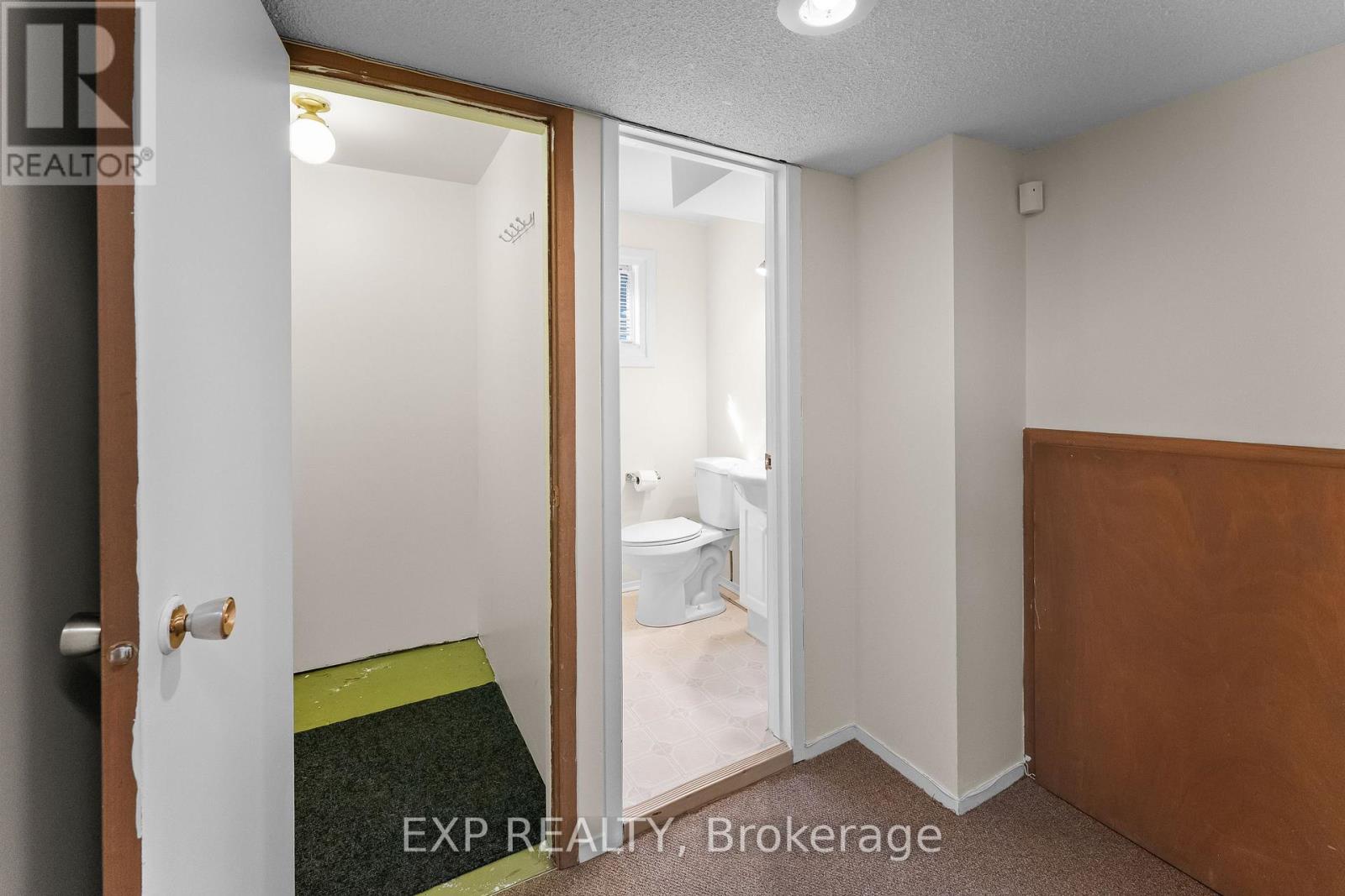 6246 Glengate Street Property Photo 38