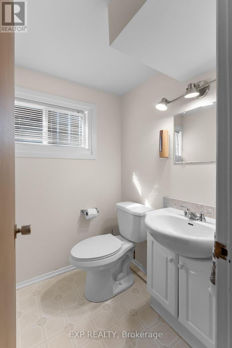 6246 Glengate Street Property Photo 39
