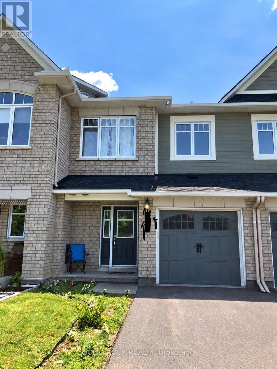 109 Mancini Way Property Photo 1