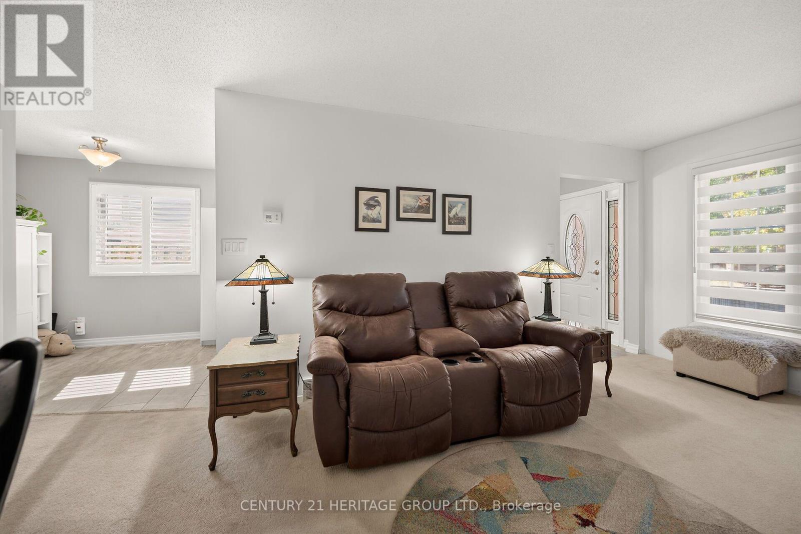89 Stoney Brook Crescent Property Photo 8