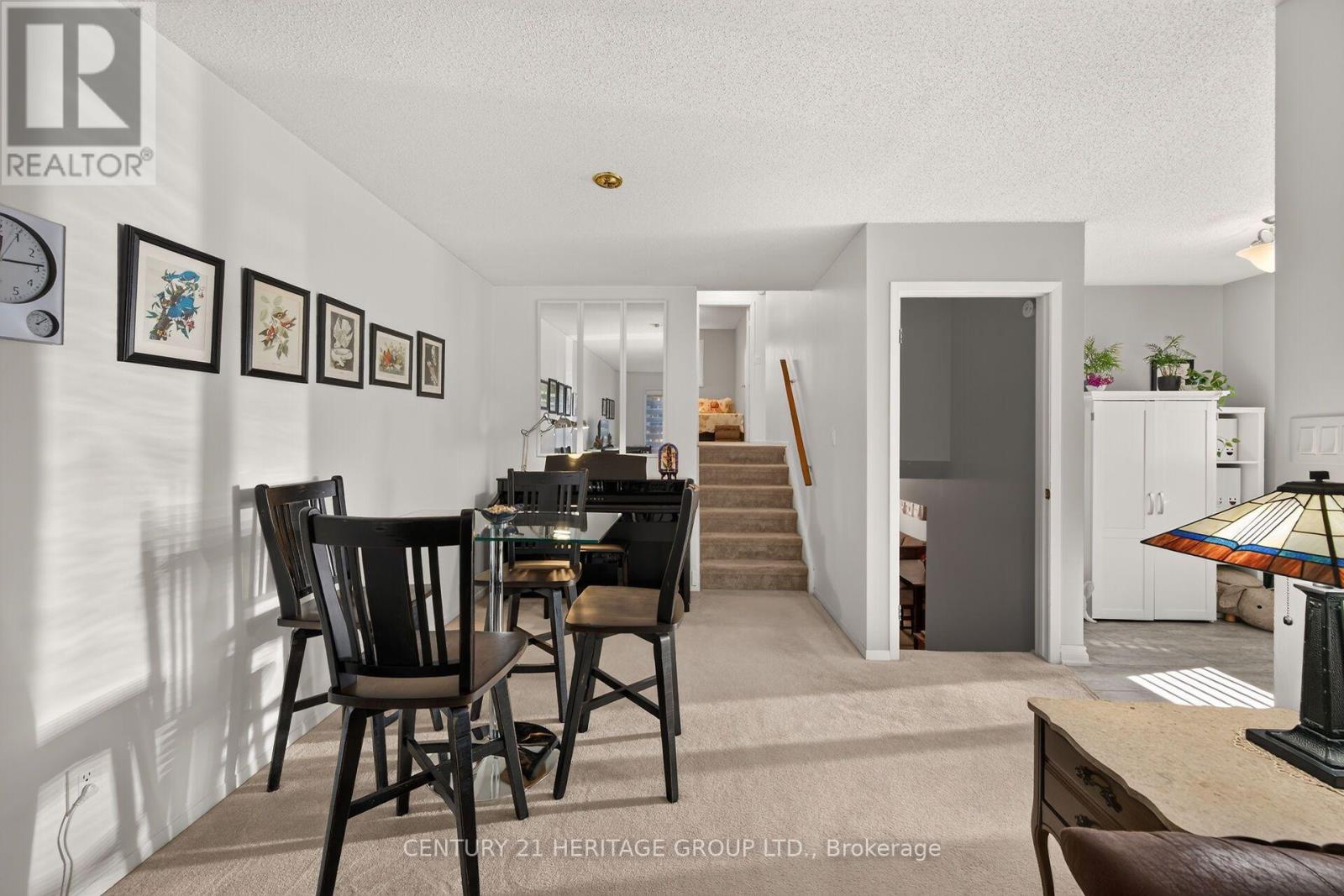 89 Stoney Brook Crescent Property Photo 9