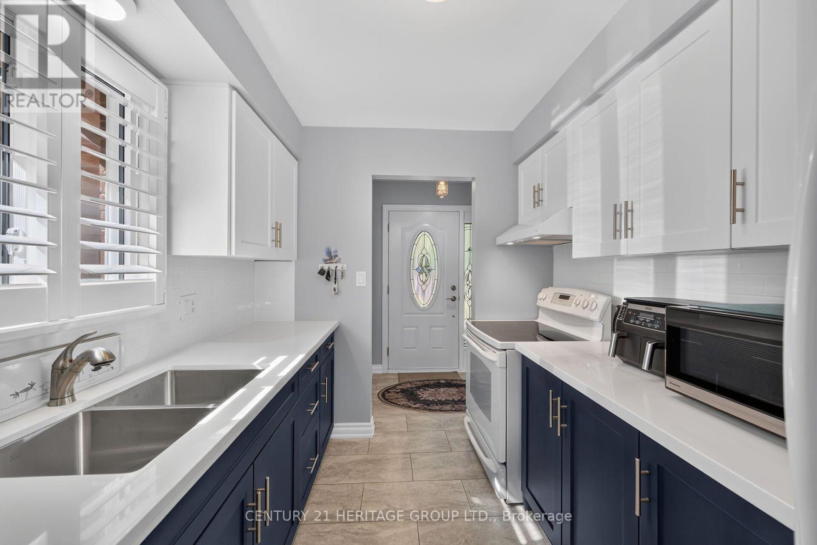 89 Stoney Brook Crescent Property Photo 17