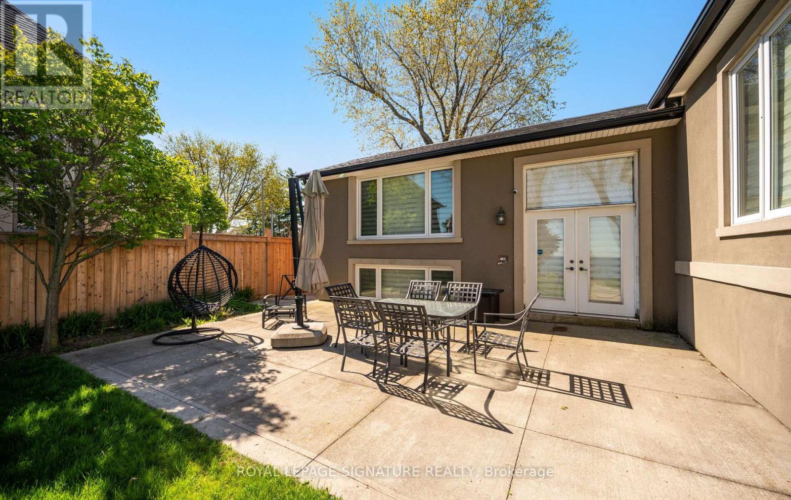 17 Wendakee Drive Property Photo 39