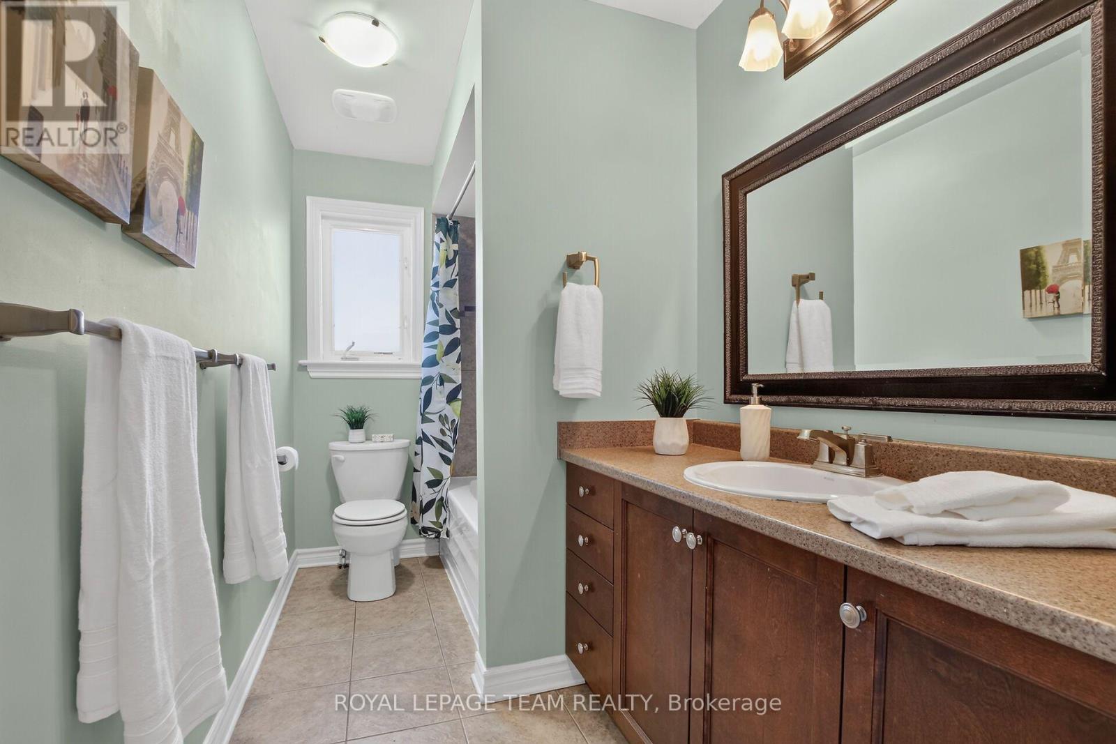 127 Coyote Crescent Property Photo 39