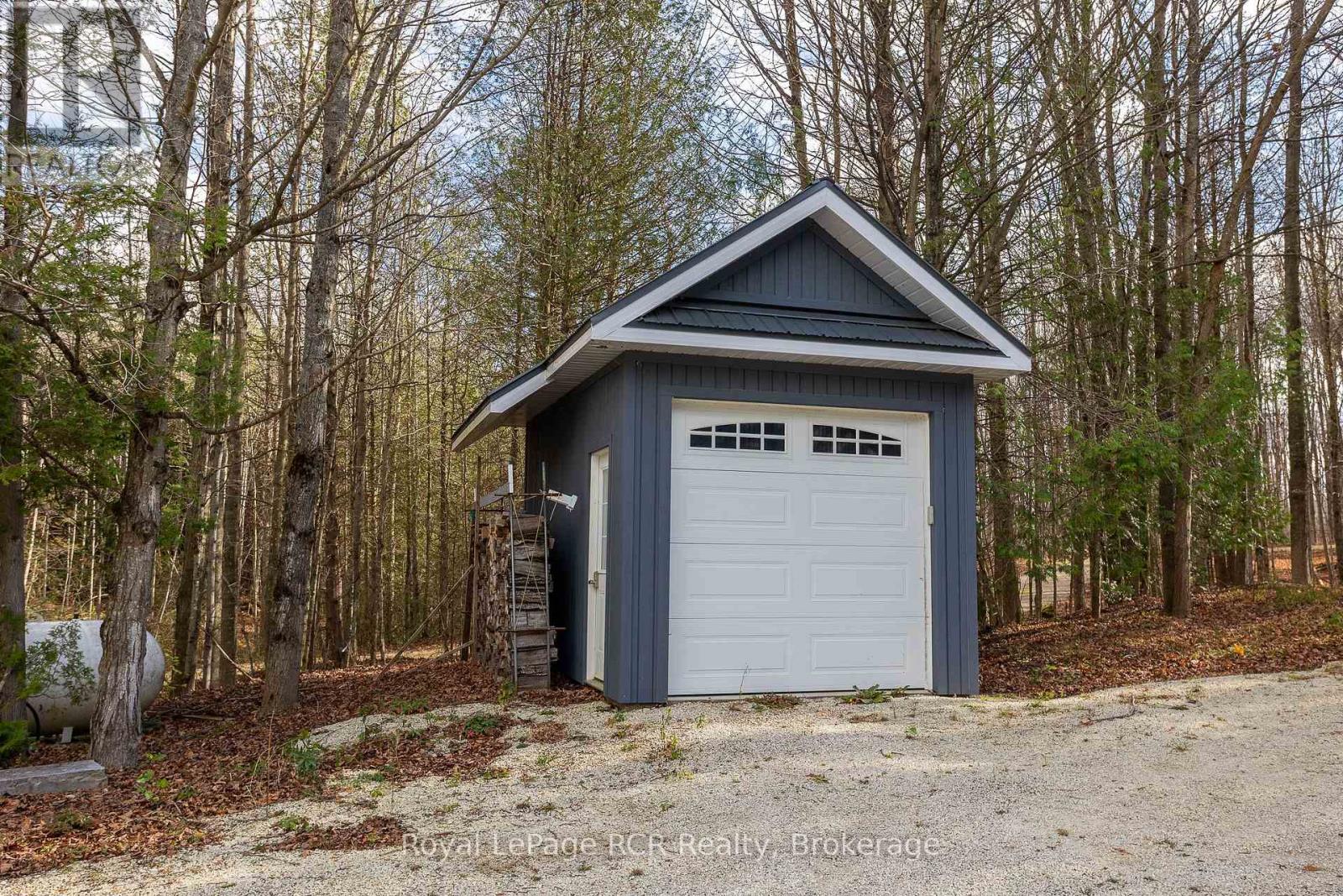 123 Lakeview Road Property Photo 35