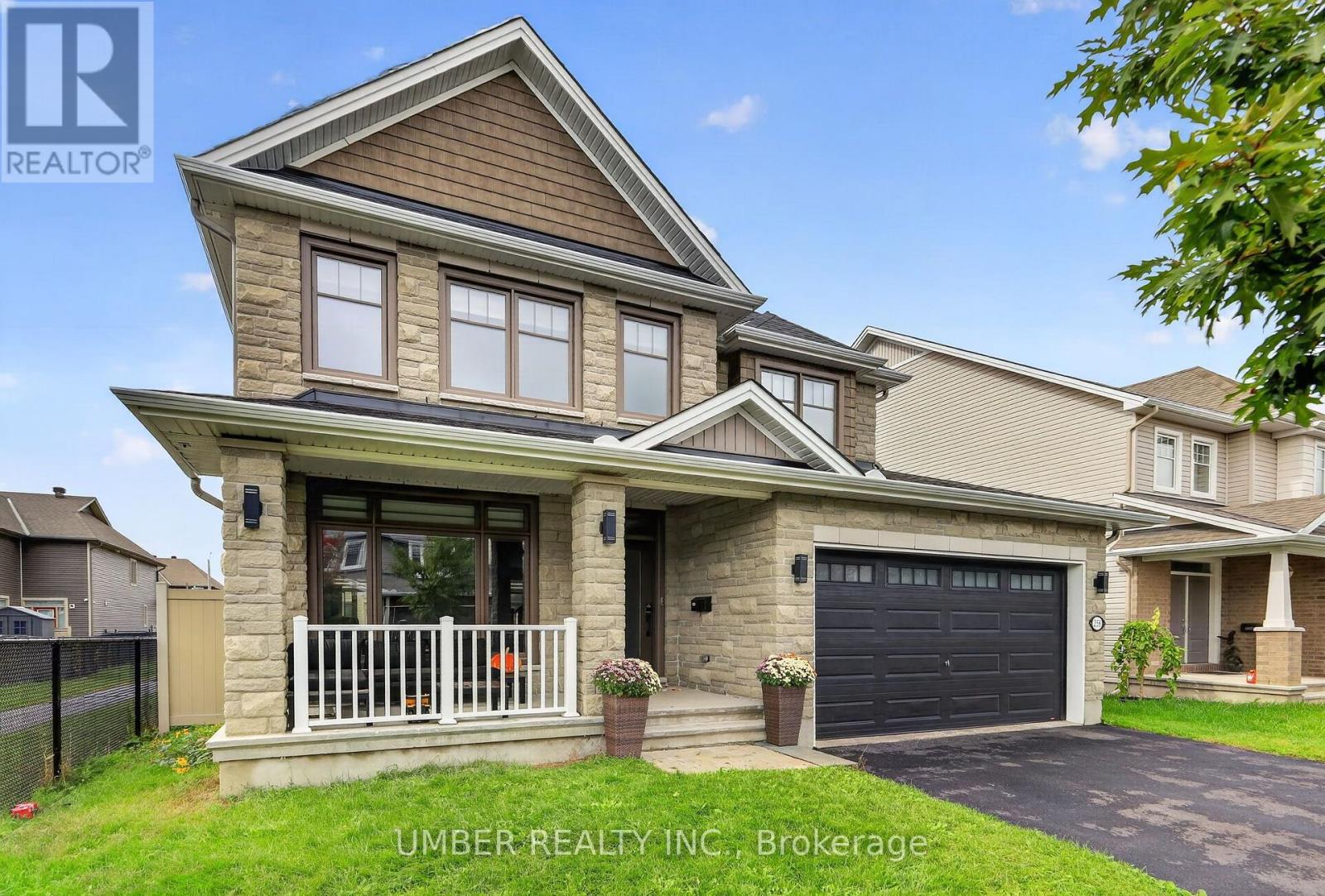 256 Trollius Way Property Photo 2