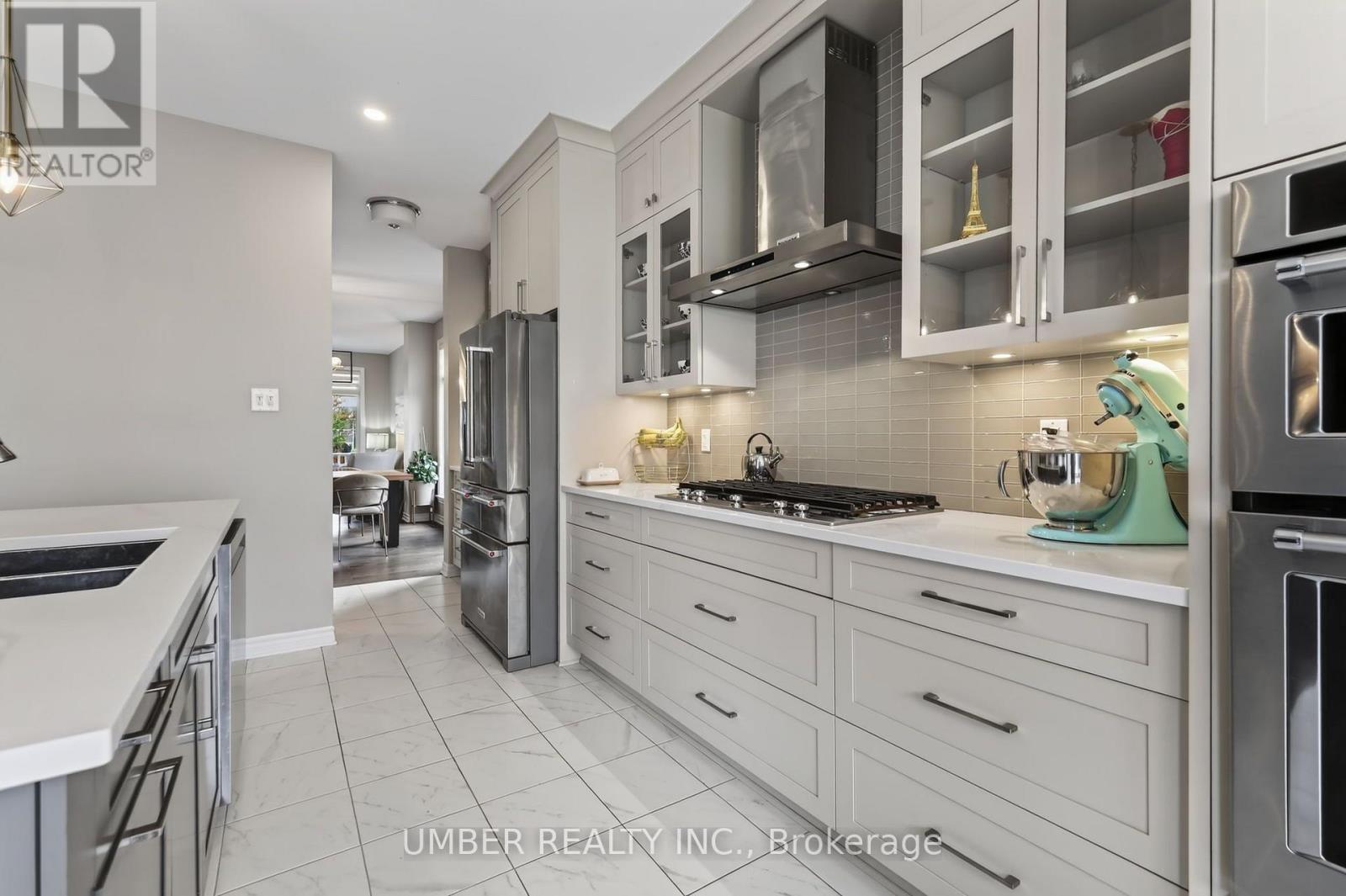 256 Trollius Way Property Photo 16