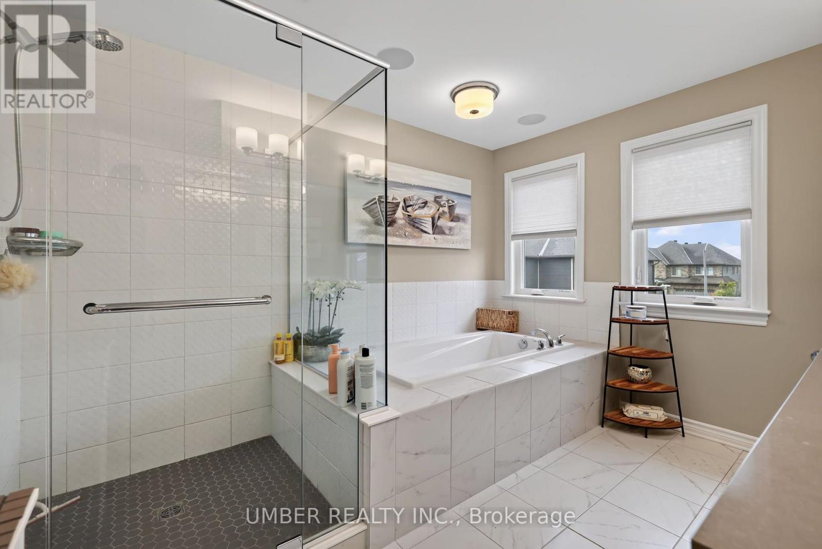 256 Trollius Way Property Photo 25