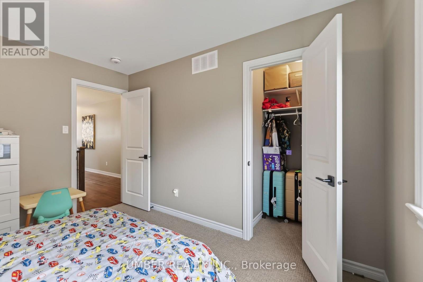 256 Trollius Way Property Photo 29