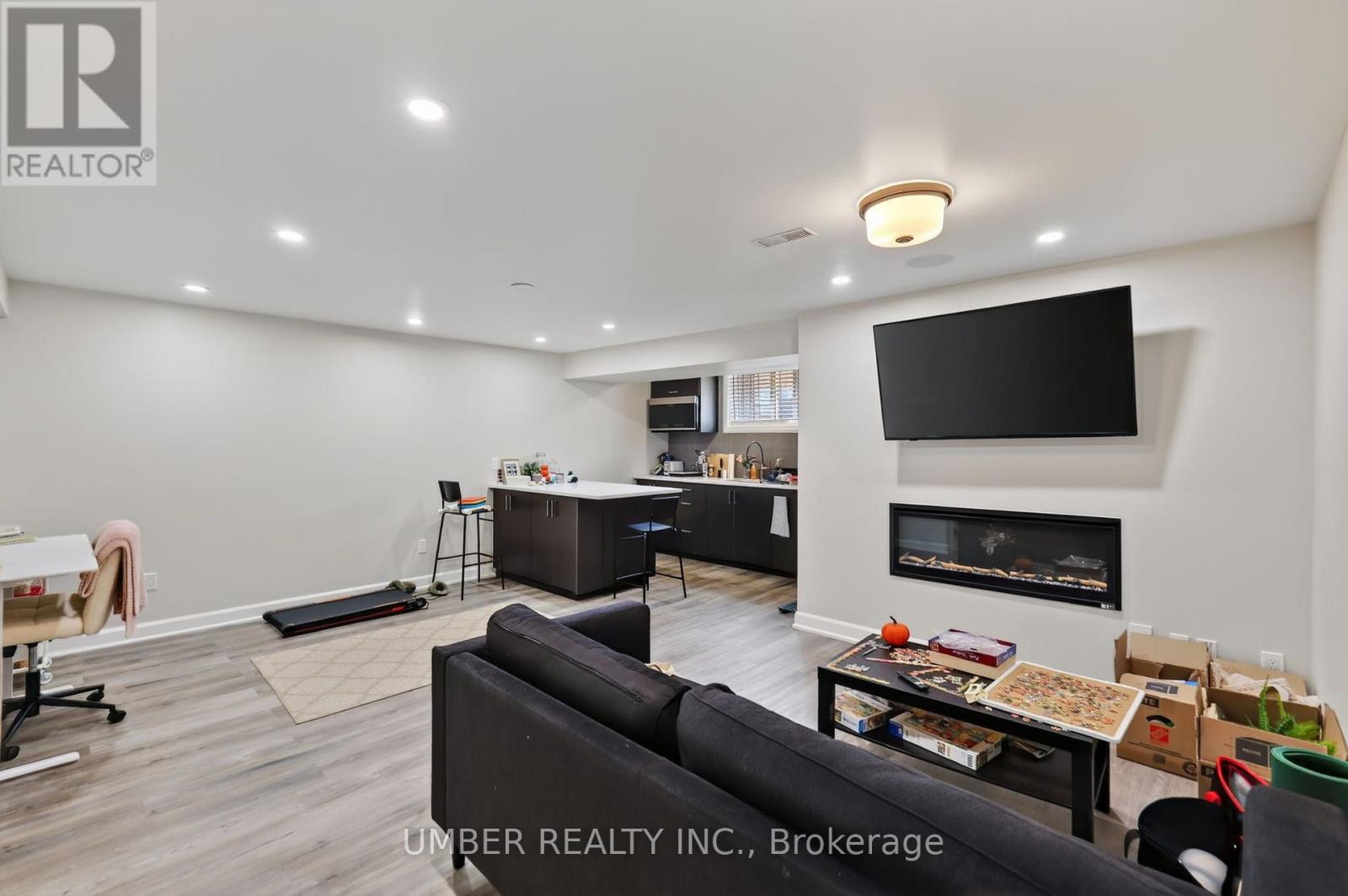 256 Trollius Way Property Photo 39