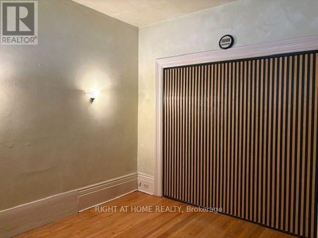 790 Maitland Street Property Photo 8