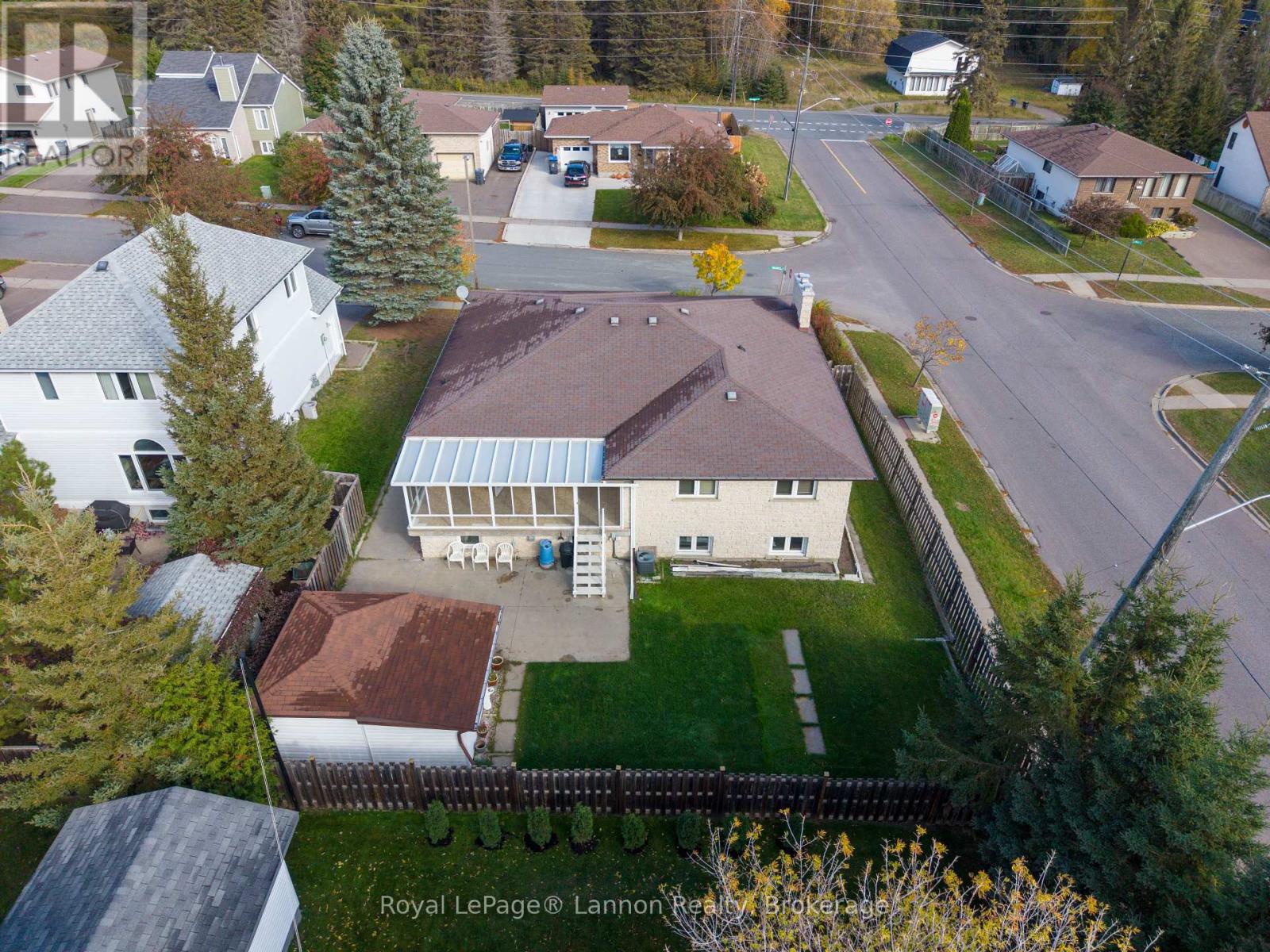 101 Suncrest Place Property Photo 2