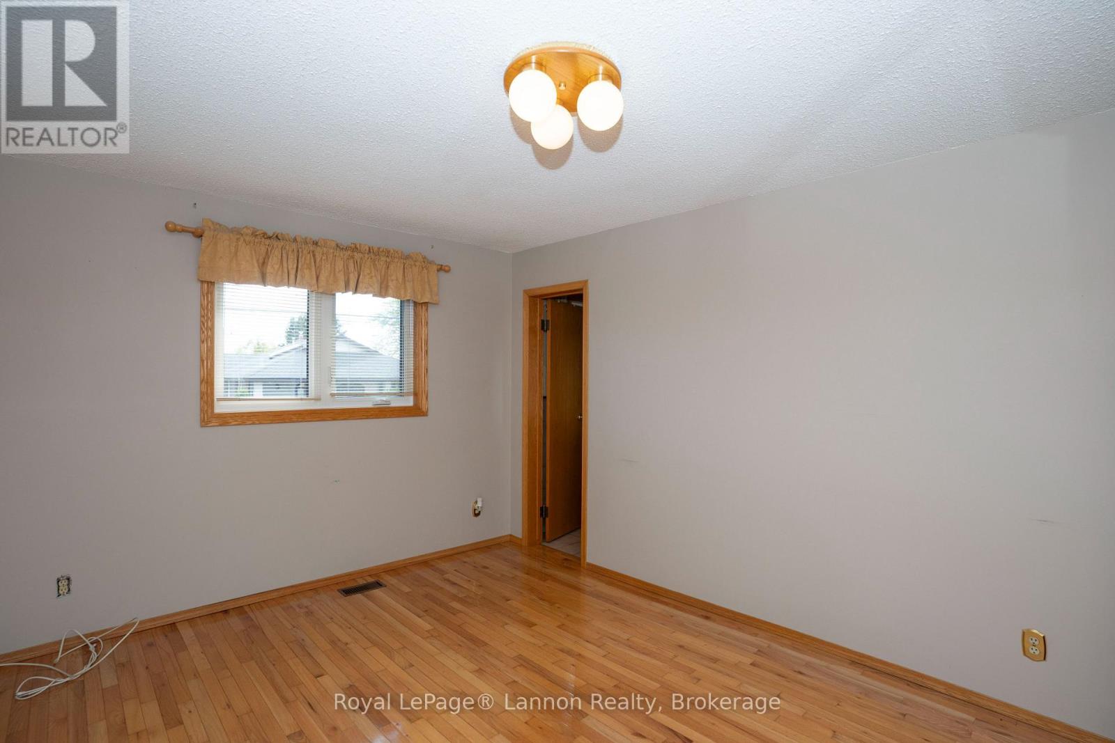 101 Suncrest Place Property Photo 10