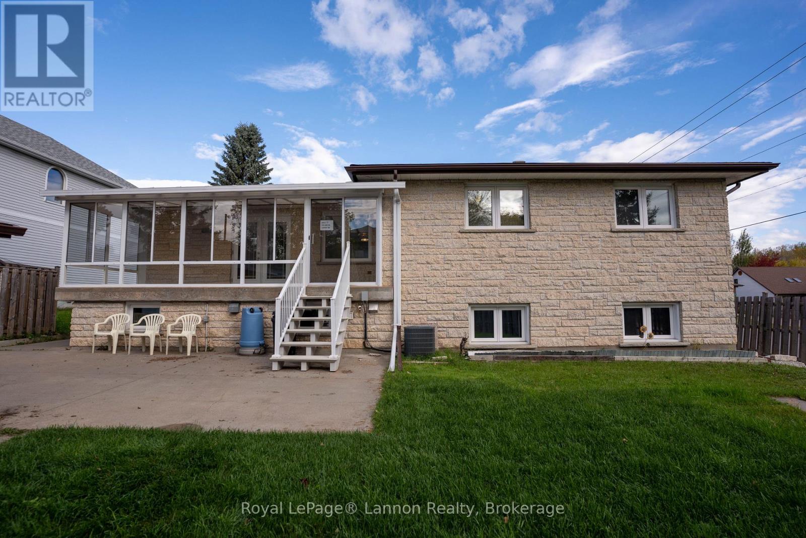 101 Suncrest Place Property Photo 41