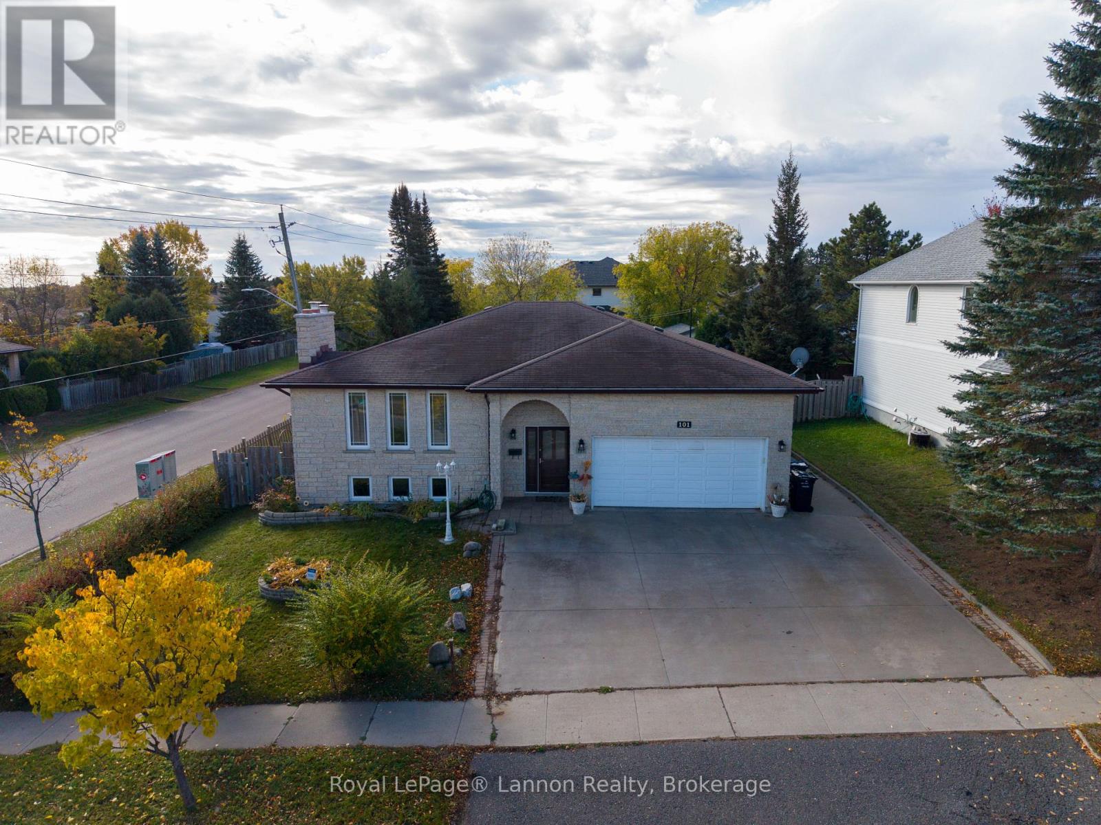 101 Suncrest Place Property Photo 47