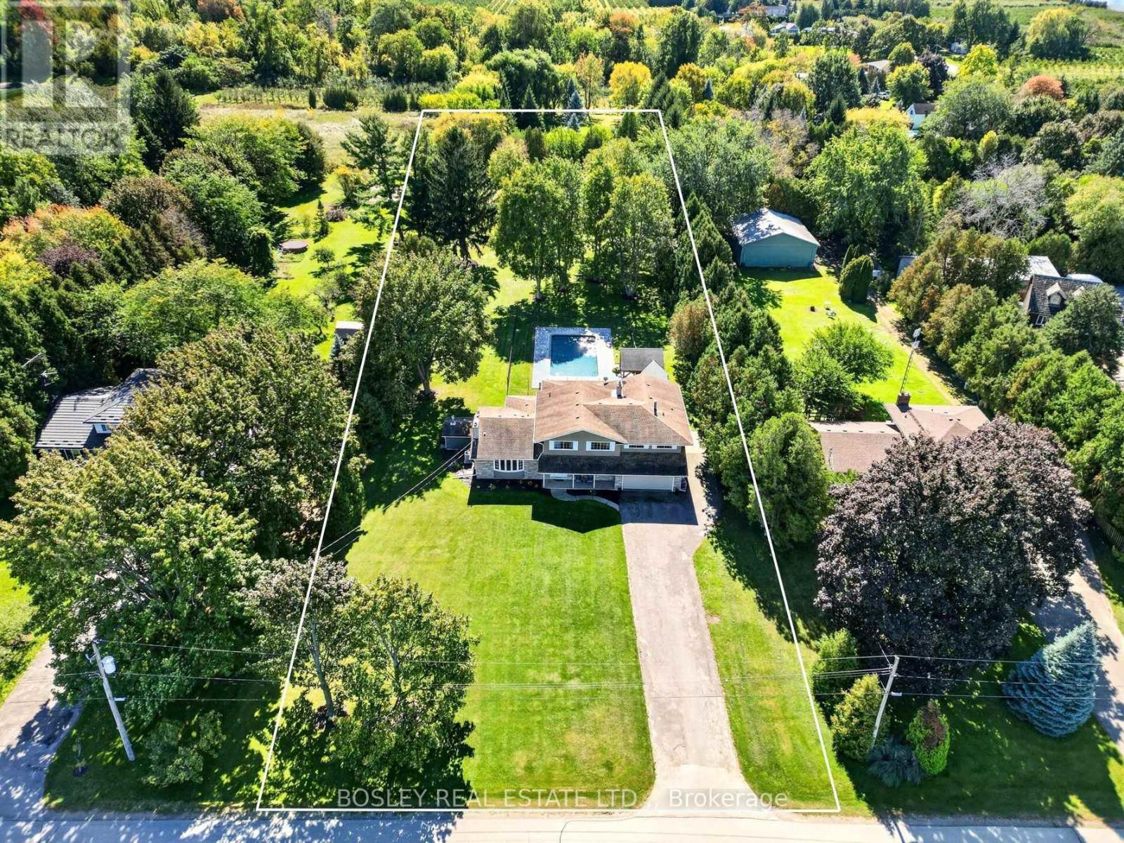 1676 Second Avenue Property Photo 2