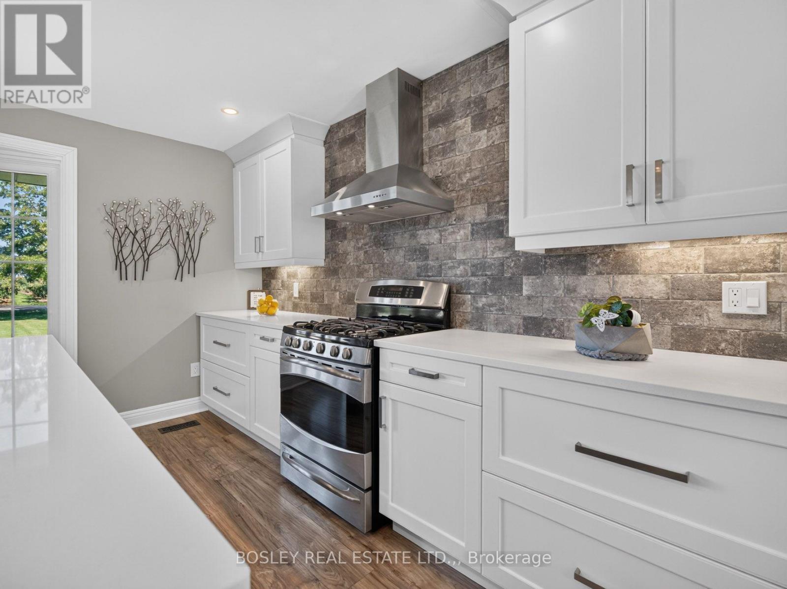 1676 Second Avenue Property Photo 12