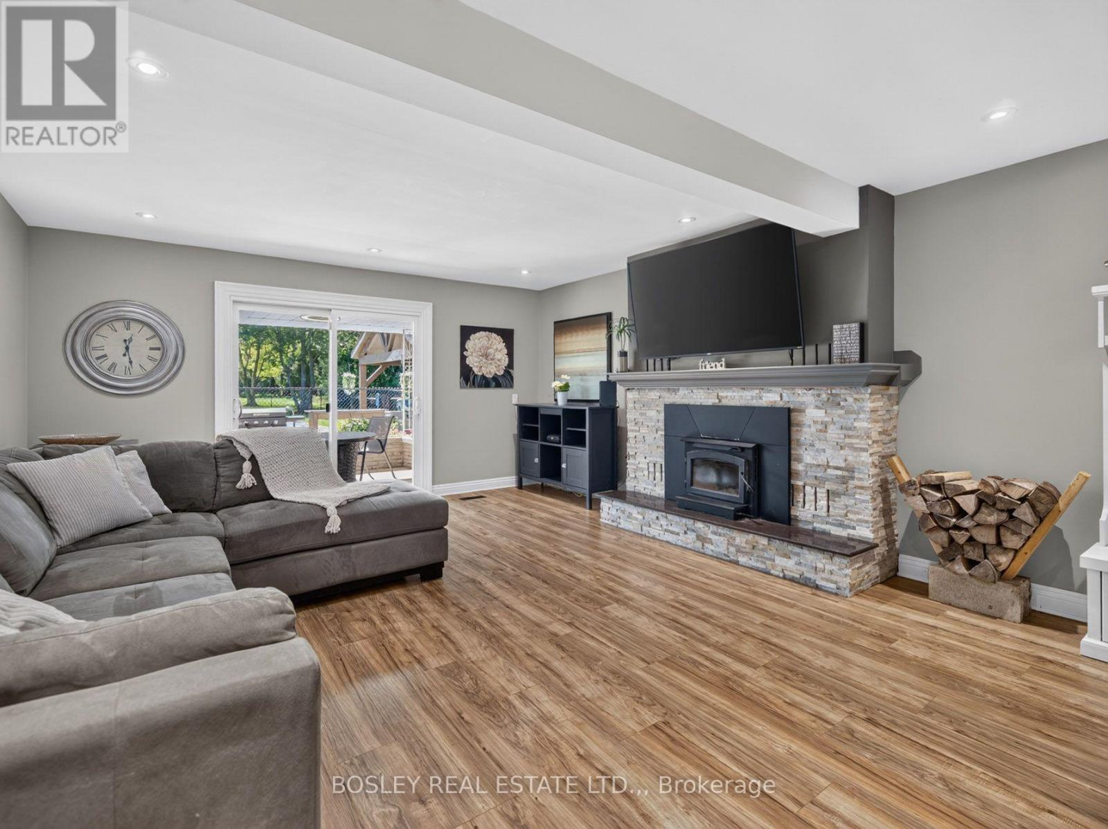 1676 Second Avenue Property Photo 16