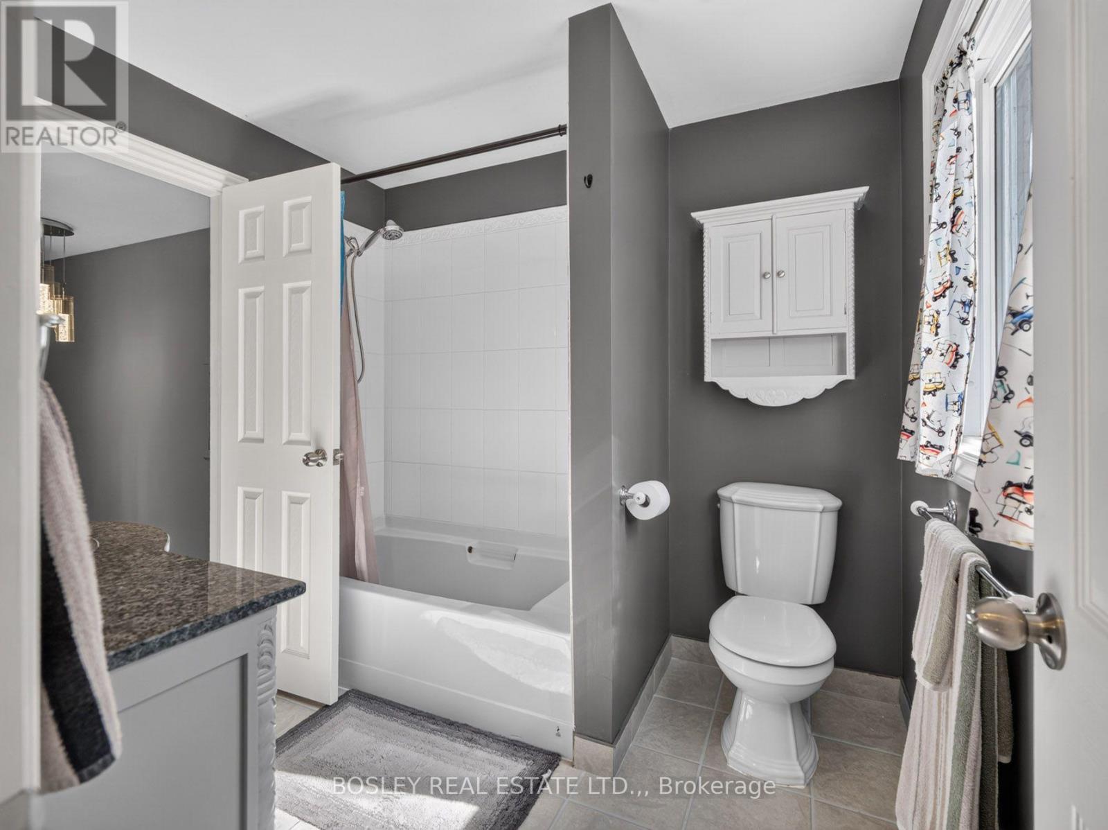 1676 Second Avenue Property Photo 30