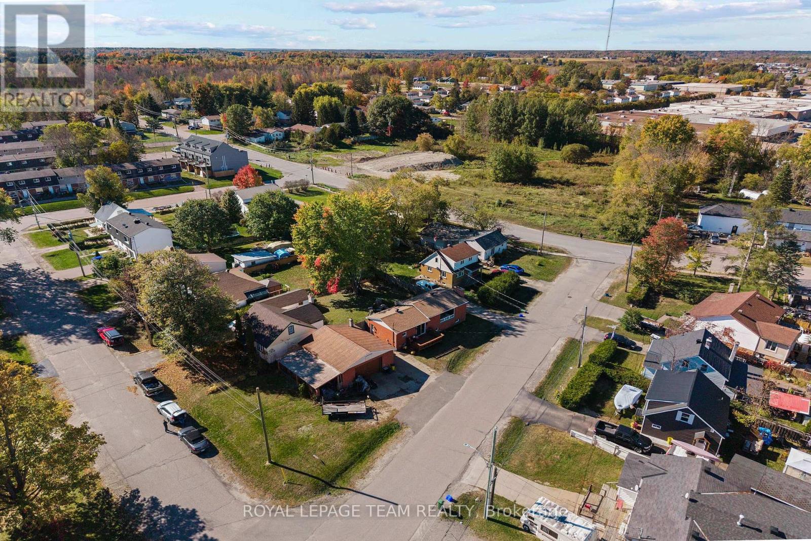 1126 Poirier Street Property Photo 25