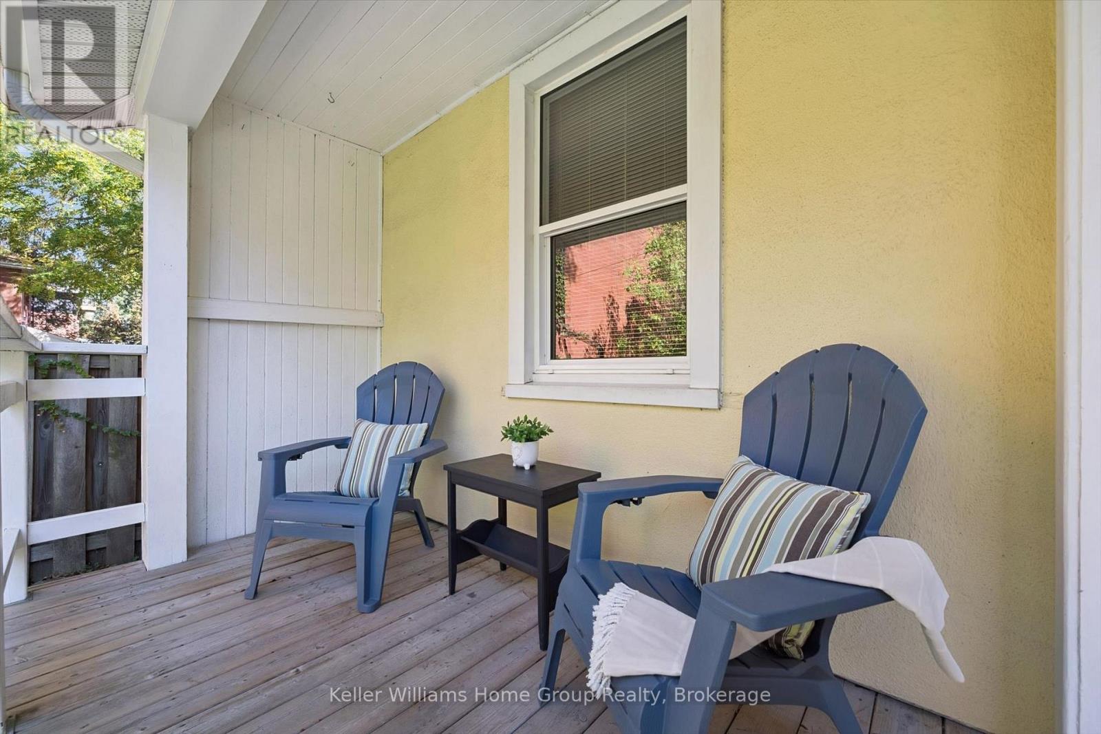 18 Aberdeen Street Property Photo 6