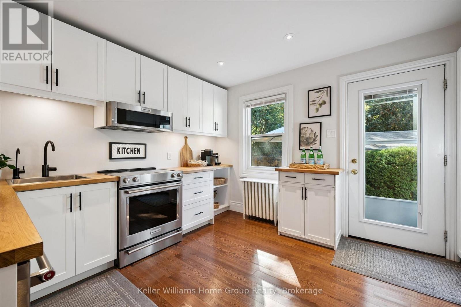 18 Aberdeen Street Property Photo 14