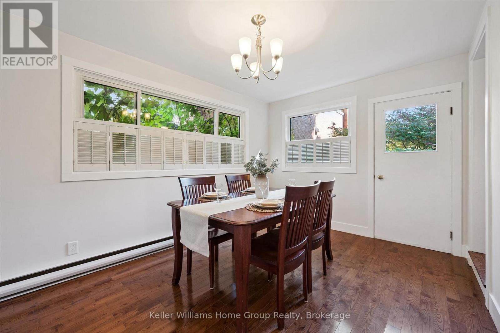 18 Aberdeen Street Property Photo 17